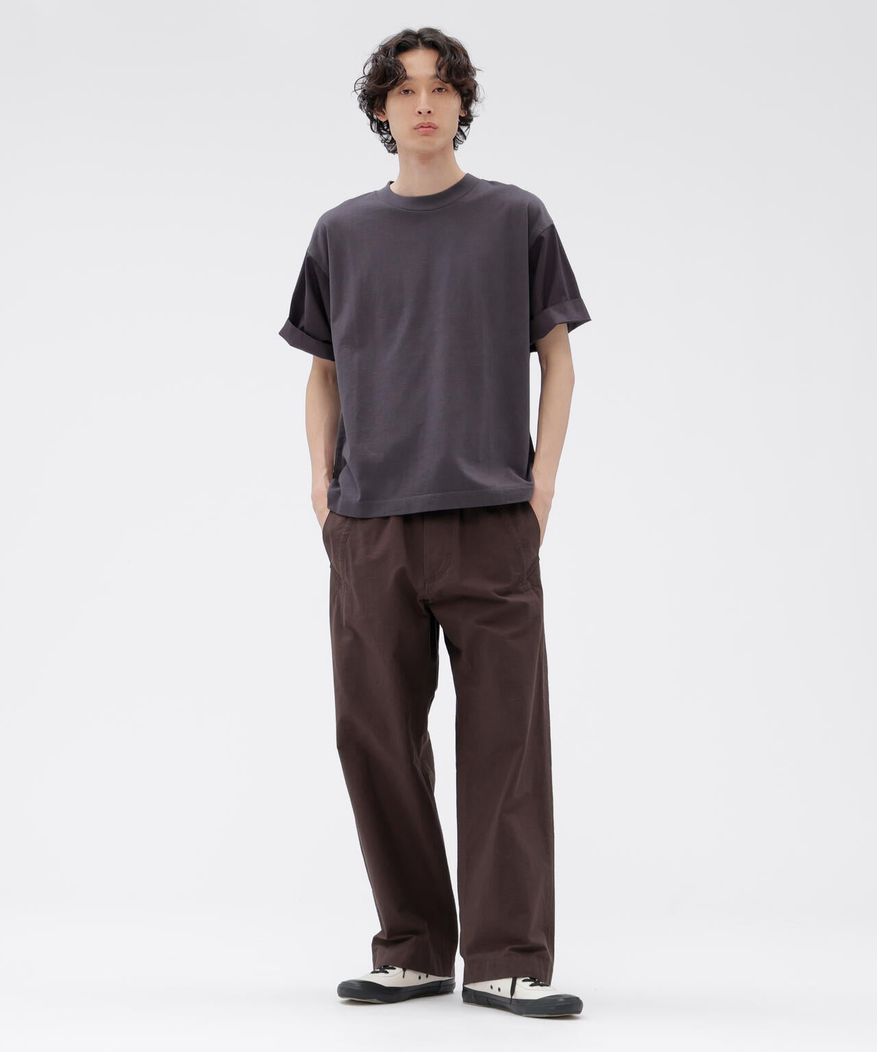 身長185cm B84 W66cm H91cm 着用サイズ:L