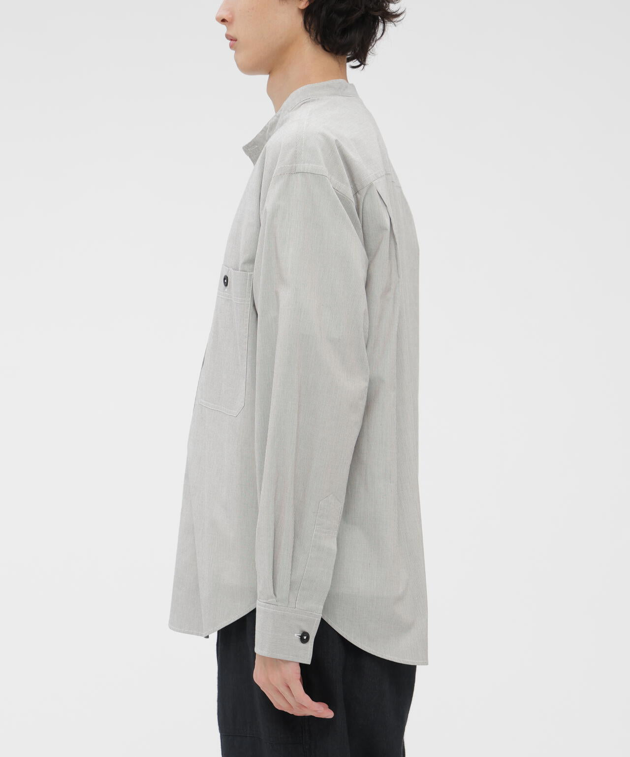 身長185cm B84 W66cm H91cm 着用サイズ:L