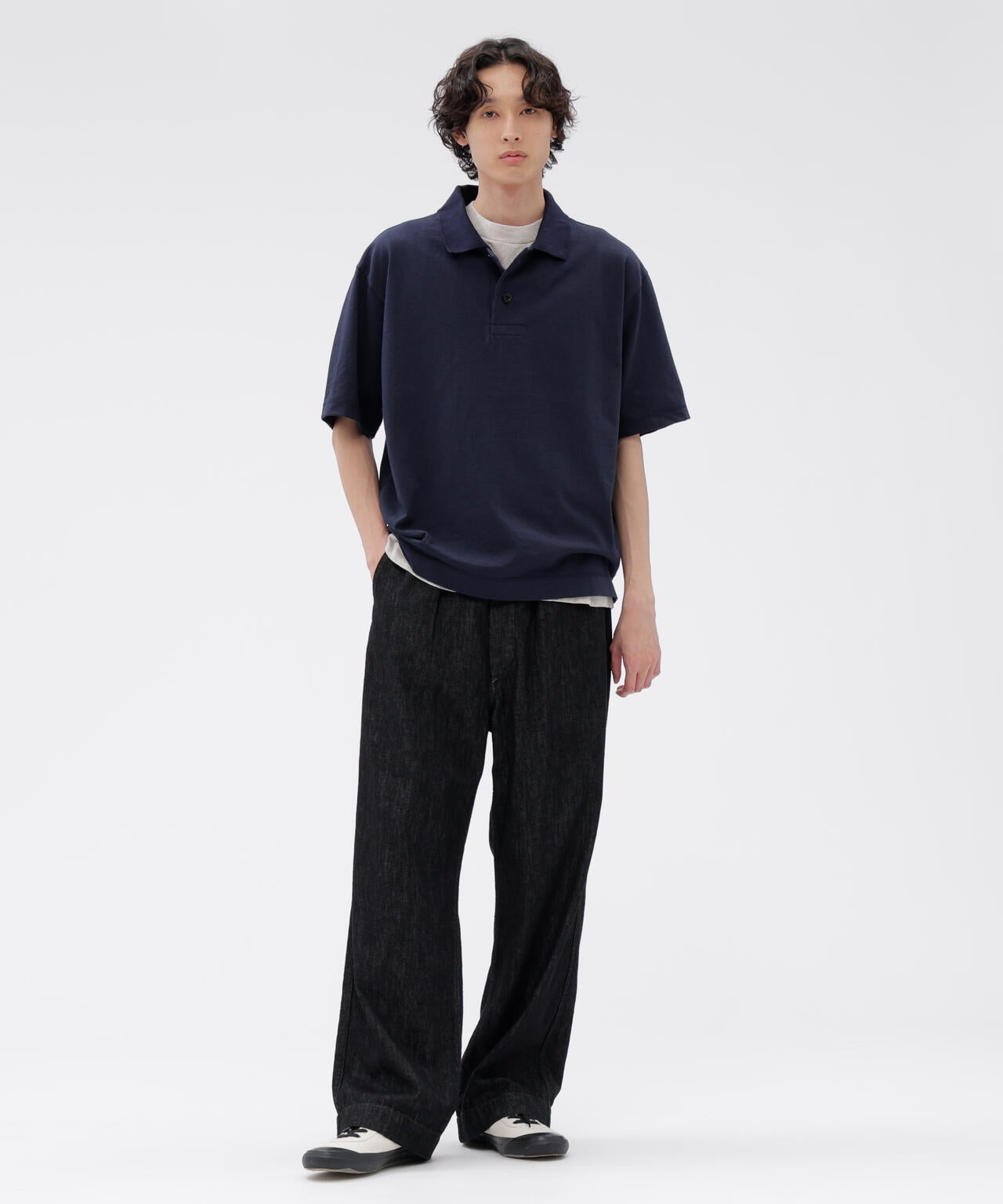 身長185cm B84 W66cm H91cm 着用サイズ:L