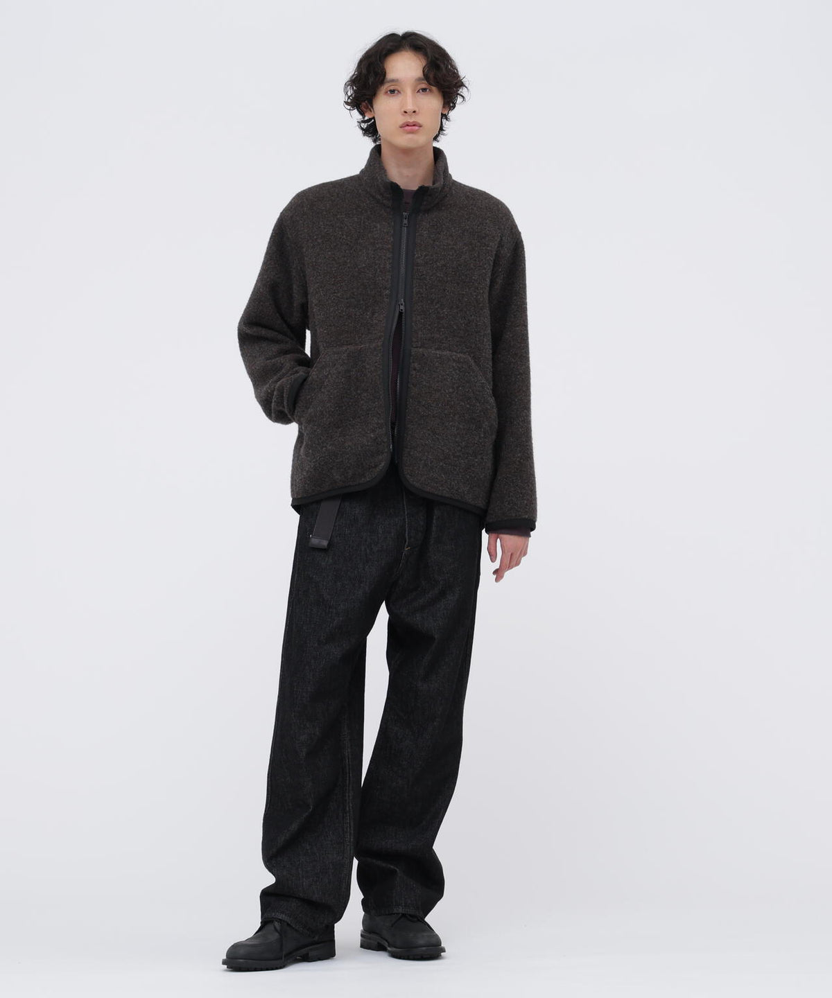 身長185cm B84 W66cm H91cm 着用サイズ:L