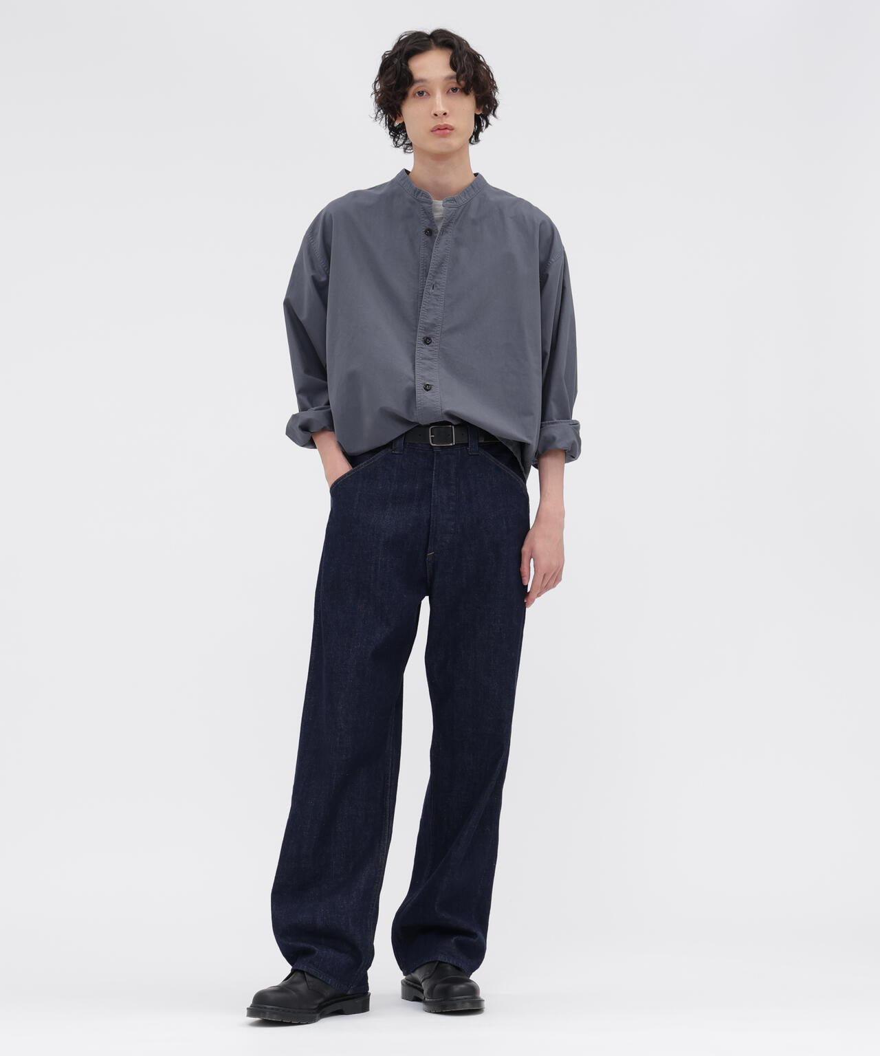 身長185cm B84 W66cm H91cm 着用サイズ:33