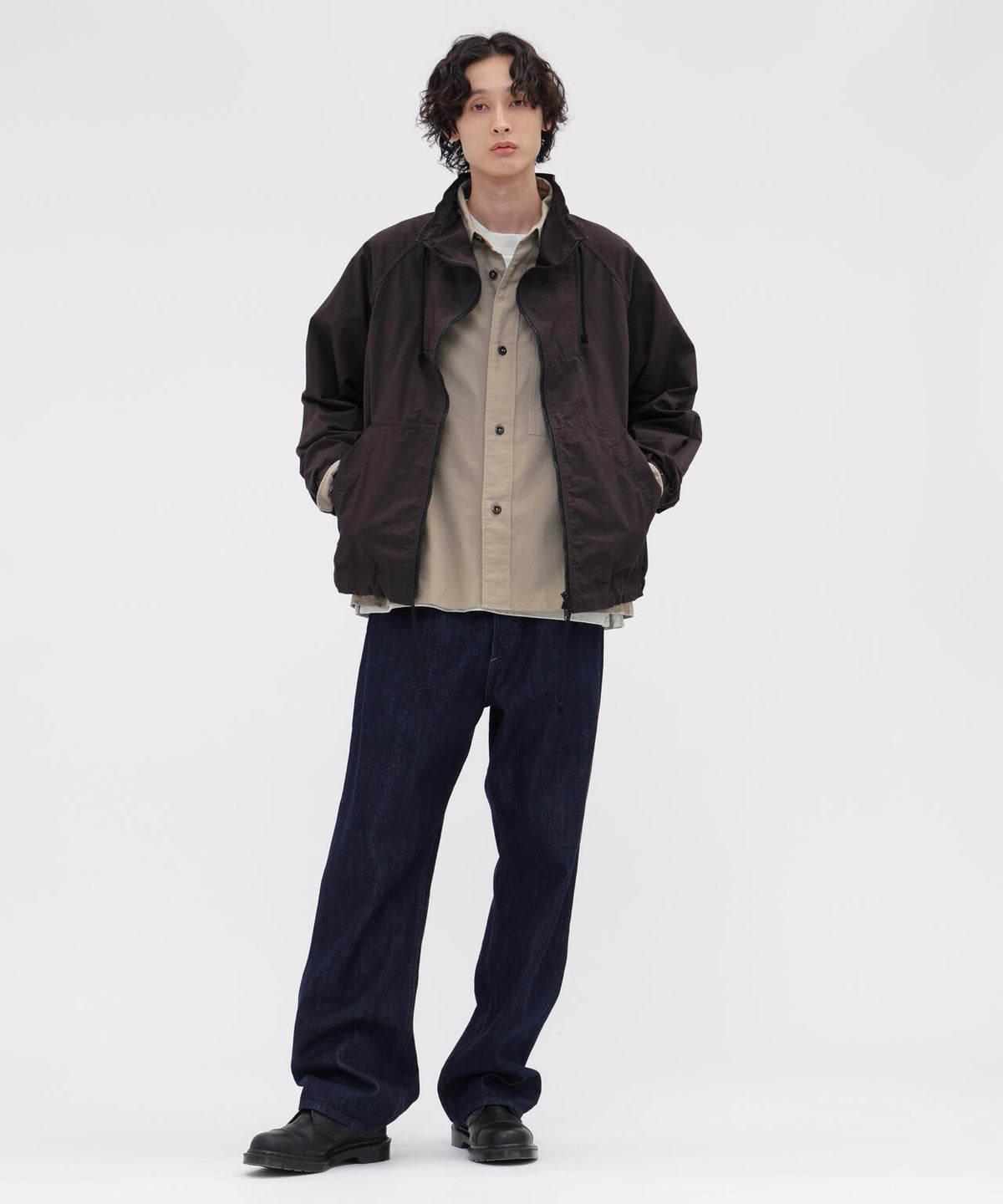 身長185cm B84 W66cm H91cm 着用サイズ:L