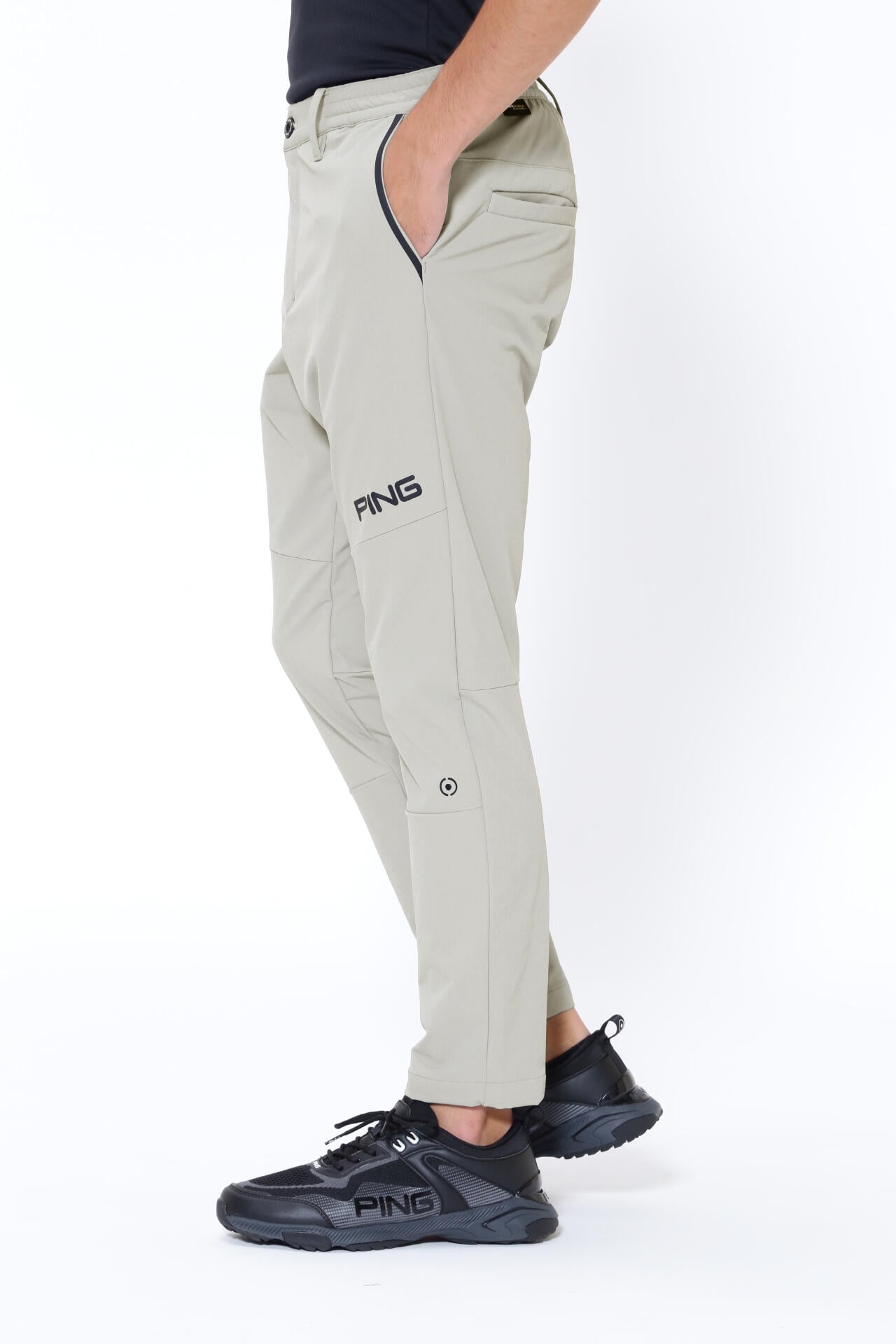 【PING APPAREL】4WAYストレッチナイロン撥水テーパードパンツ <PERFORMANCE> (MENS)