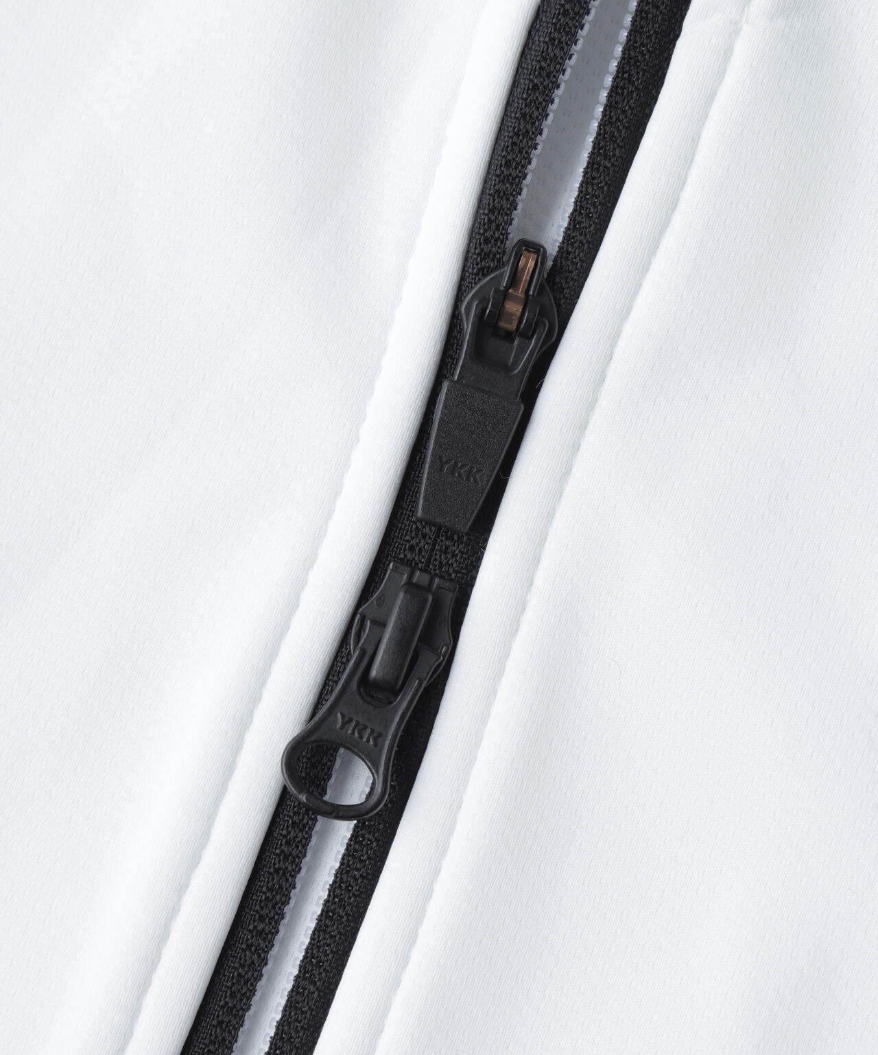 【PING APPAREL】全方向ストレッチ/ダブルフェイス ツインレイヤードアウター <GOLD> (MENS)