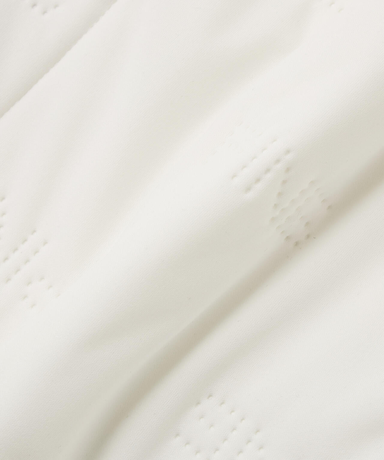 【PING APPAREL】ピンソニックハイブリットベスト <GOLD> (MENS)