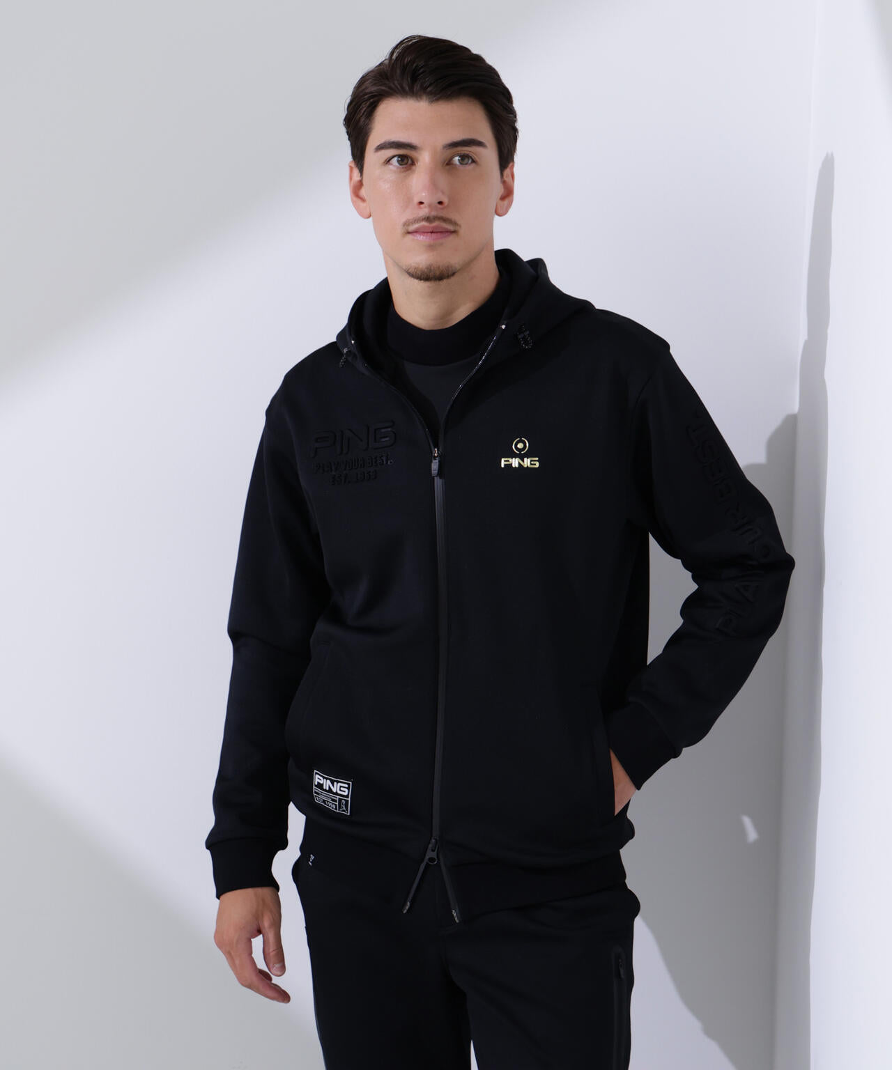 【PING APPAREL】全方向ストレッチRENUキルトダンボールジャージフルジップフーディー <GOLD> (MENS)