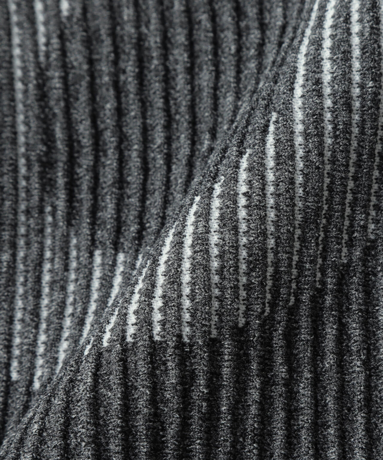 【PING APPAREL】リップルロゴクルーネックニットプルオーバー <GOLD> (MENS)