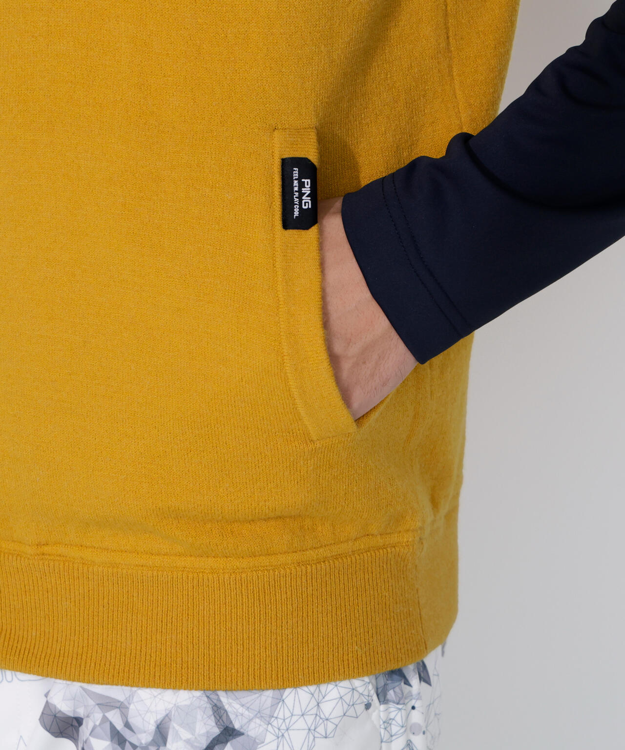 【PING APPAREL】プレーンニット/布帛 リバーシブルフルジップニットベスト <PERFORMANCE> (MENS)