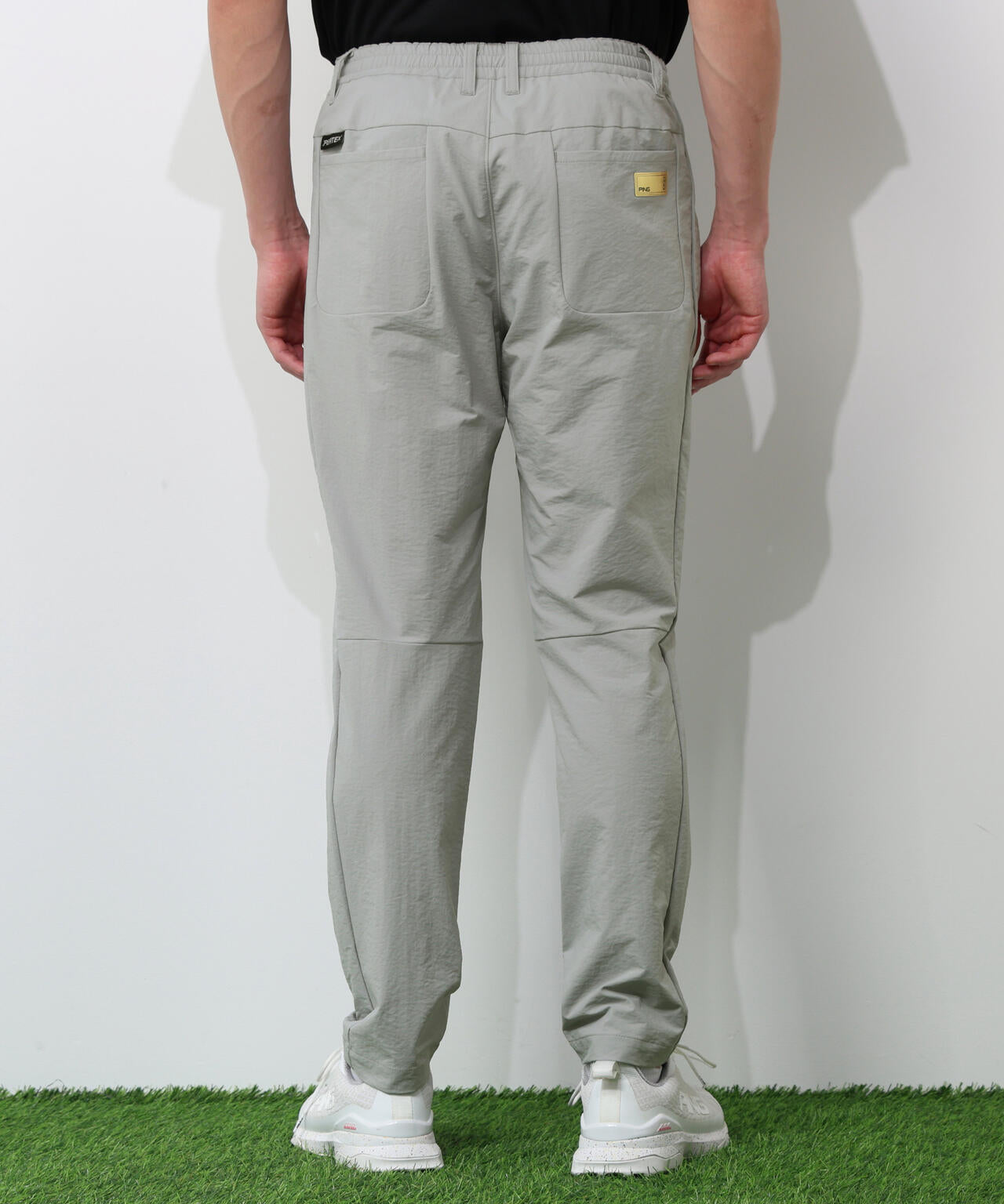 【PING APPAREL】全方向ストレッチパーテックスリミテッドテーパードパンツ <GOLD> (MENS)