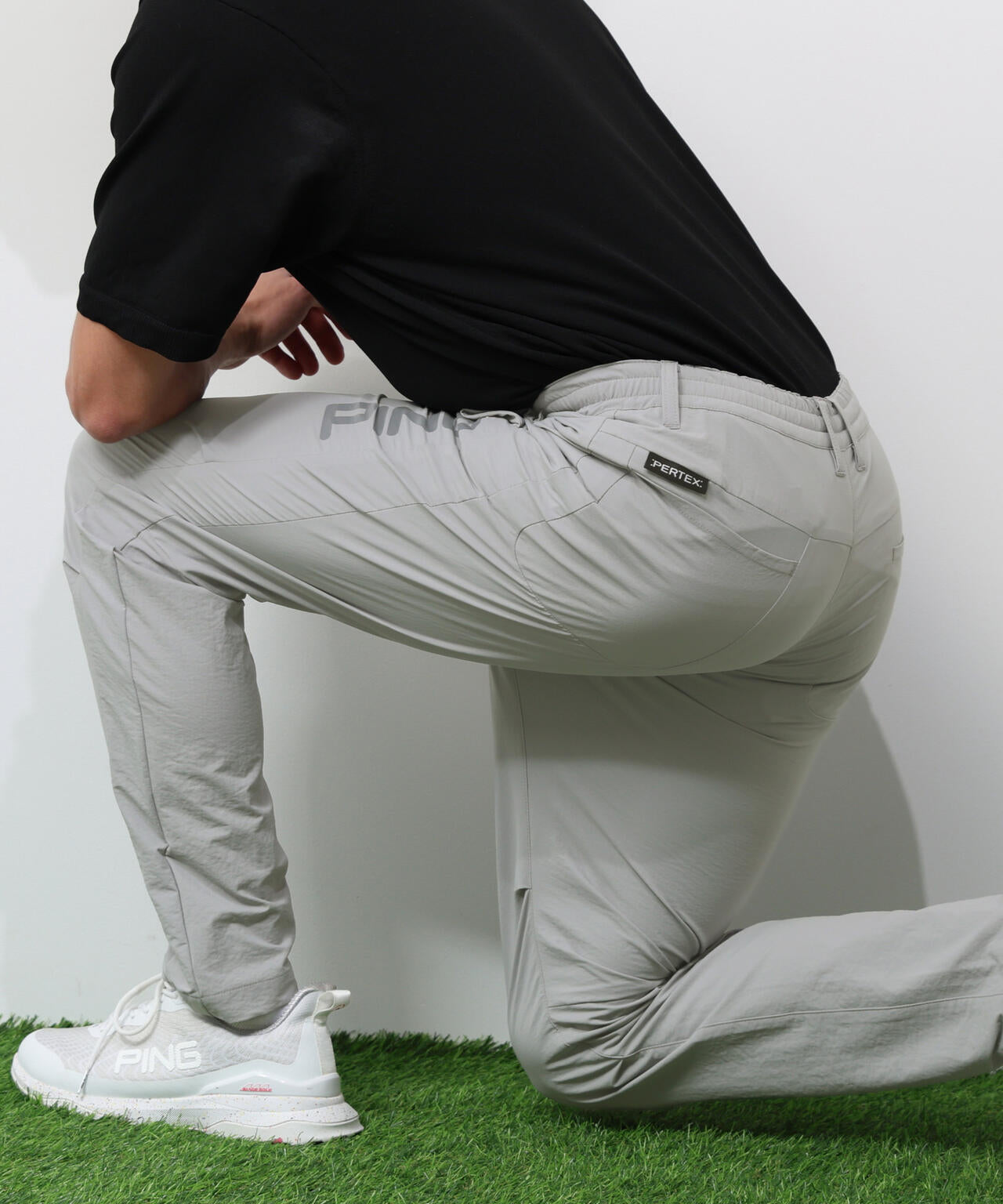 【PING APPAREL】全方向ストレッチパーテックスリミテッドテーパードパンツ <GOLD> (MENS)