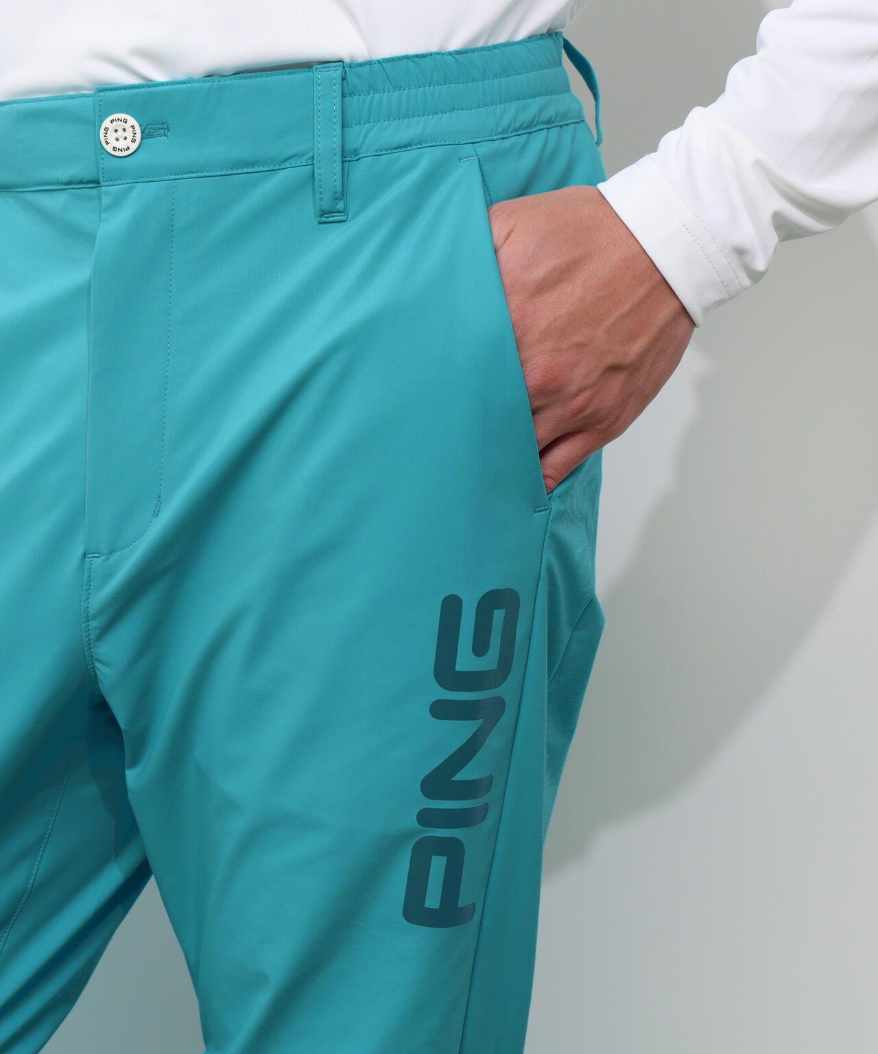 【PING APPAREL】全方向ストレッチパーテックスリミテッドテーパードパンツ <GOLD> (MENS)