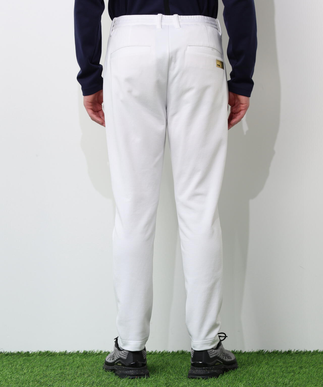 【PING APPAREL】全方向ストレッチ 接結裏メッシュスウェットテーパードパンツ <GOLD> (MENS)