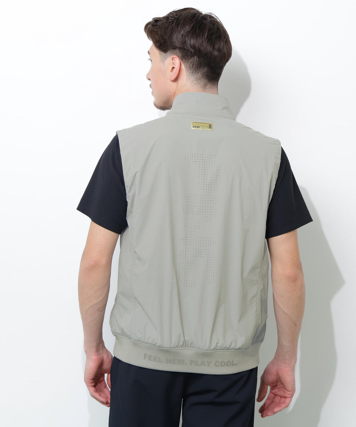 【PING APPAREL】ストレッチリップストップ高機能フルジップベスト <GOLD> (MENS)