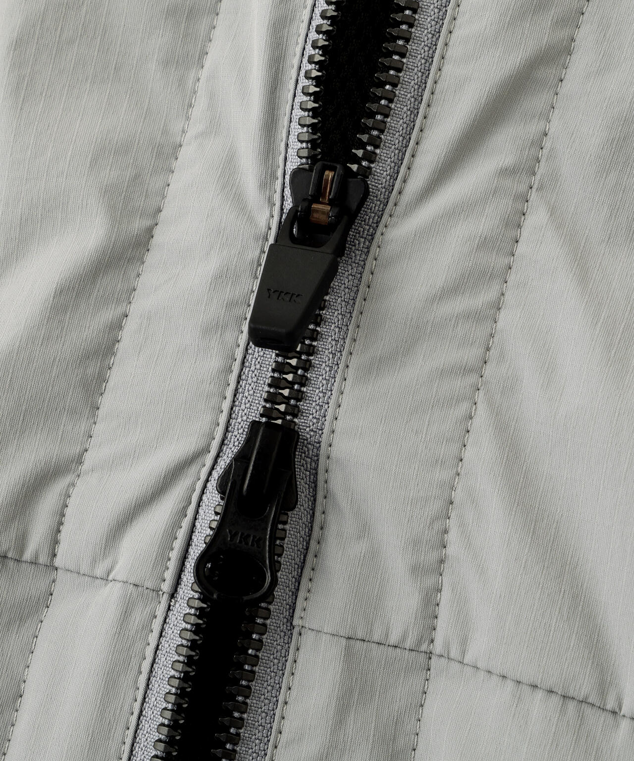【PING APPAREL】ストレッチリップストップ高機能フルジップベスト <GOLD> (MENS)