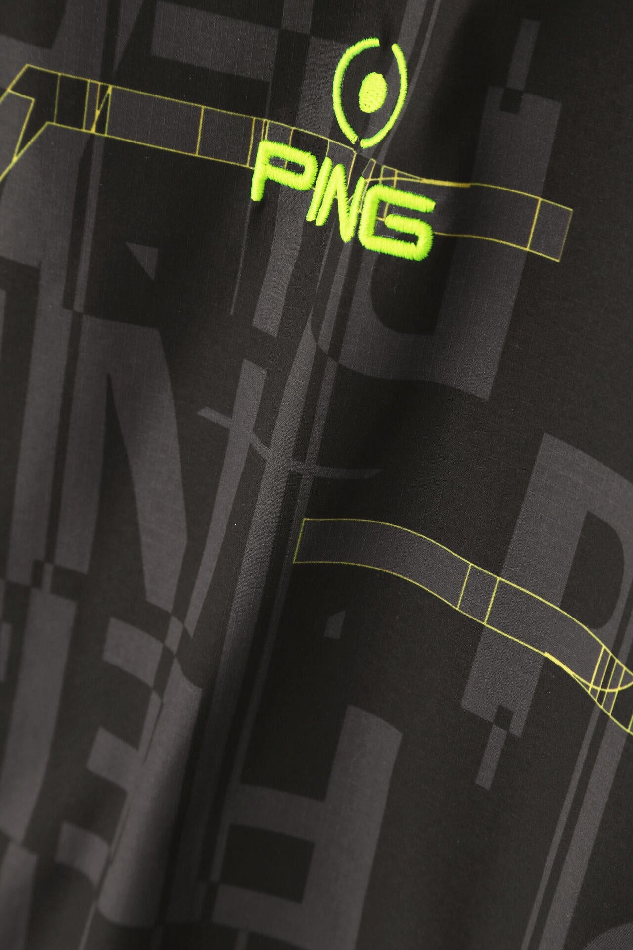 【PING APPAREL】デジタルノイズプリントリップ撥水総裏メッシュフーディブルゾン <PERFORMANCE> (LADIES)