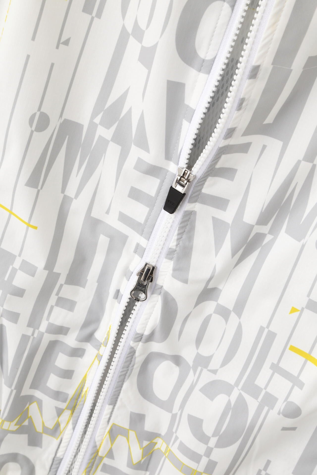 【PING APPAREL】デジタルノイズプリントリップ撥水総裏メッシュフーディブルゾン <PERFORMANCE> (LADIES)
