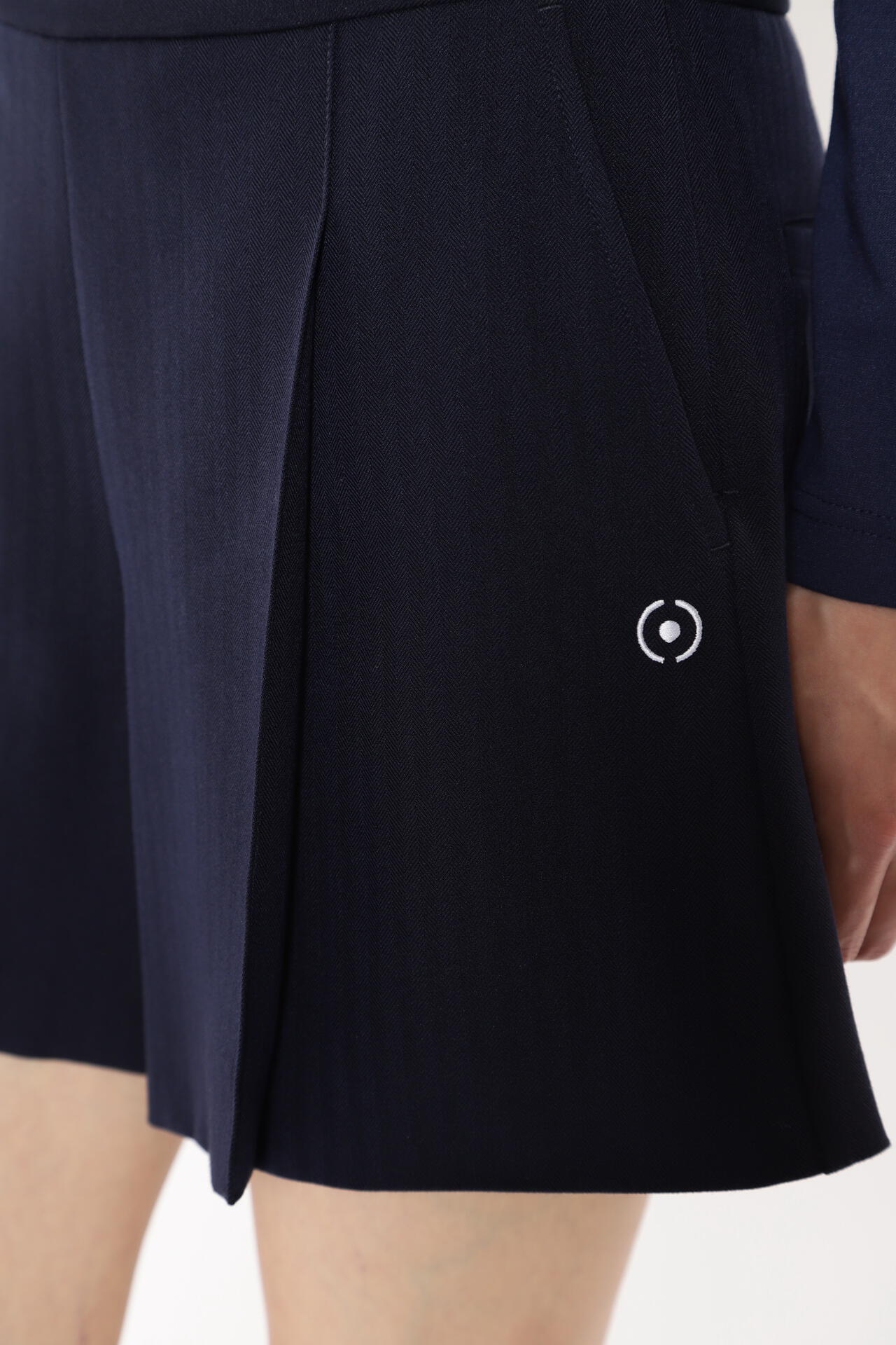 【PING APPAREL】ヘリンボーン全方向ストレッチストレッチ総裏仕立てショートパンツ <NATIVE> (LADIES)