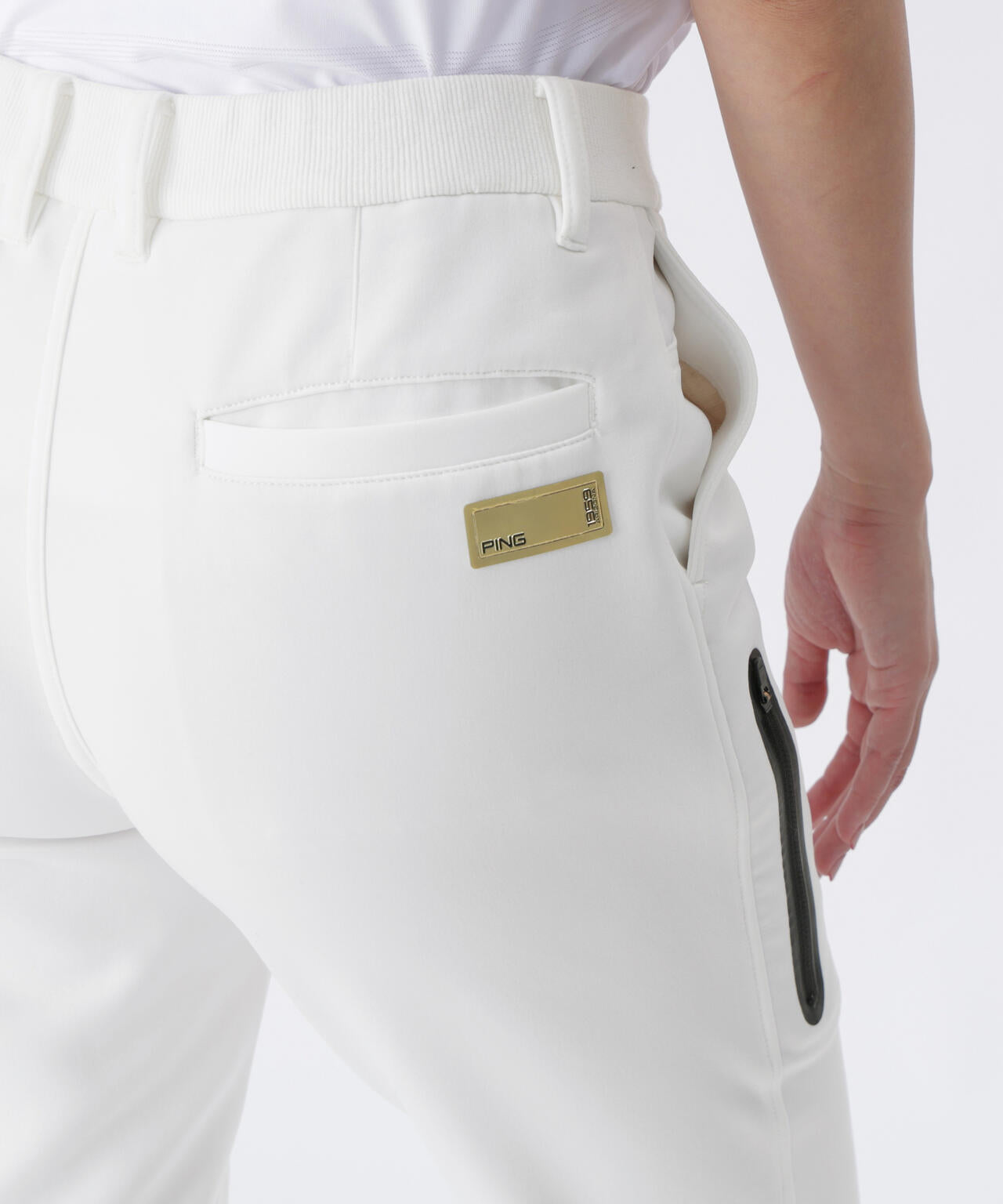 【PING APPAREL】全方向ストレッチRENUキルト/ダンボールジャージ テーパードパンツ <GOLD> (LADIES)