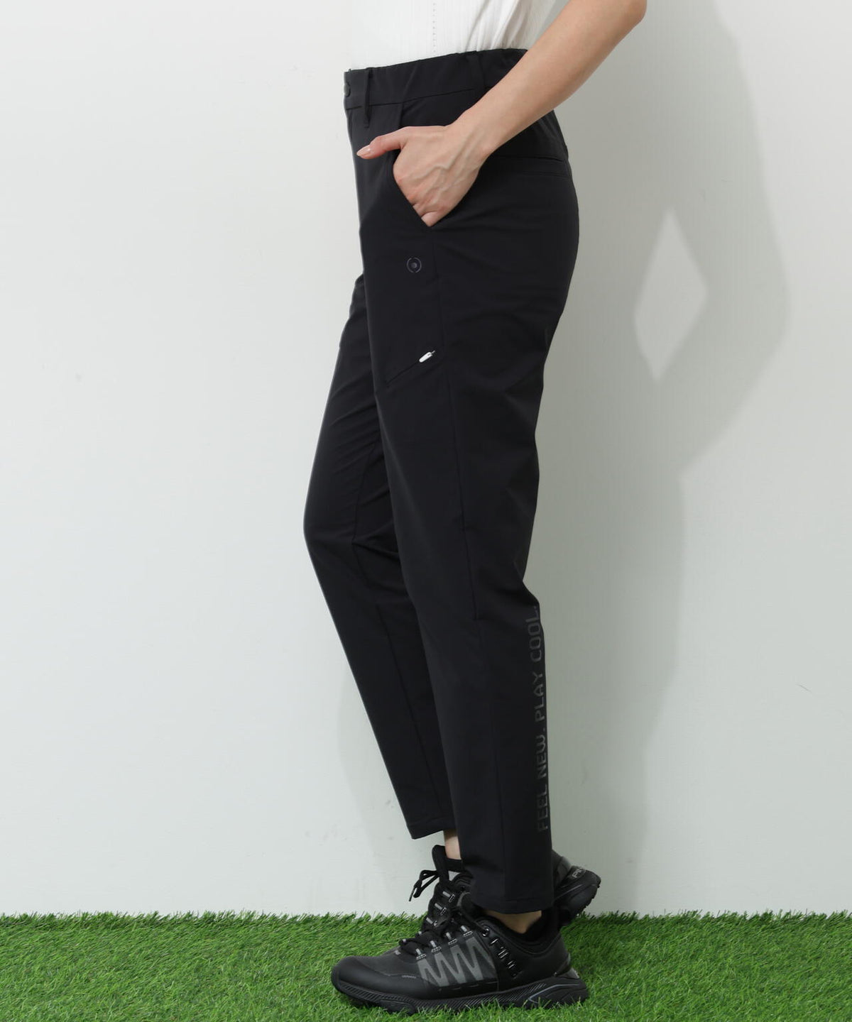 【PING APPAREL】全方向ストレッチパーテックスリミテッドテーパードパンツ <GOLD> (LADIES)