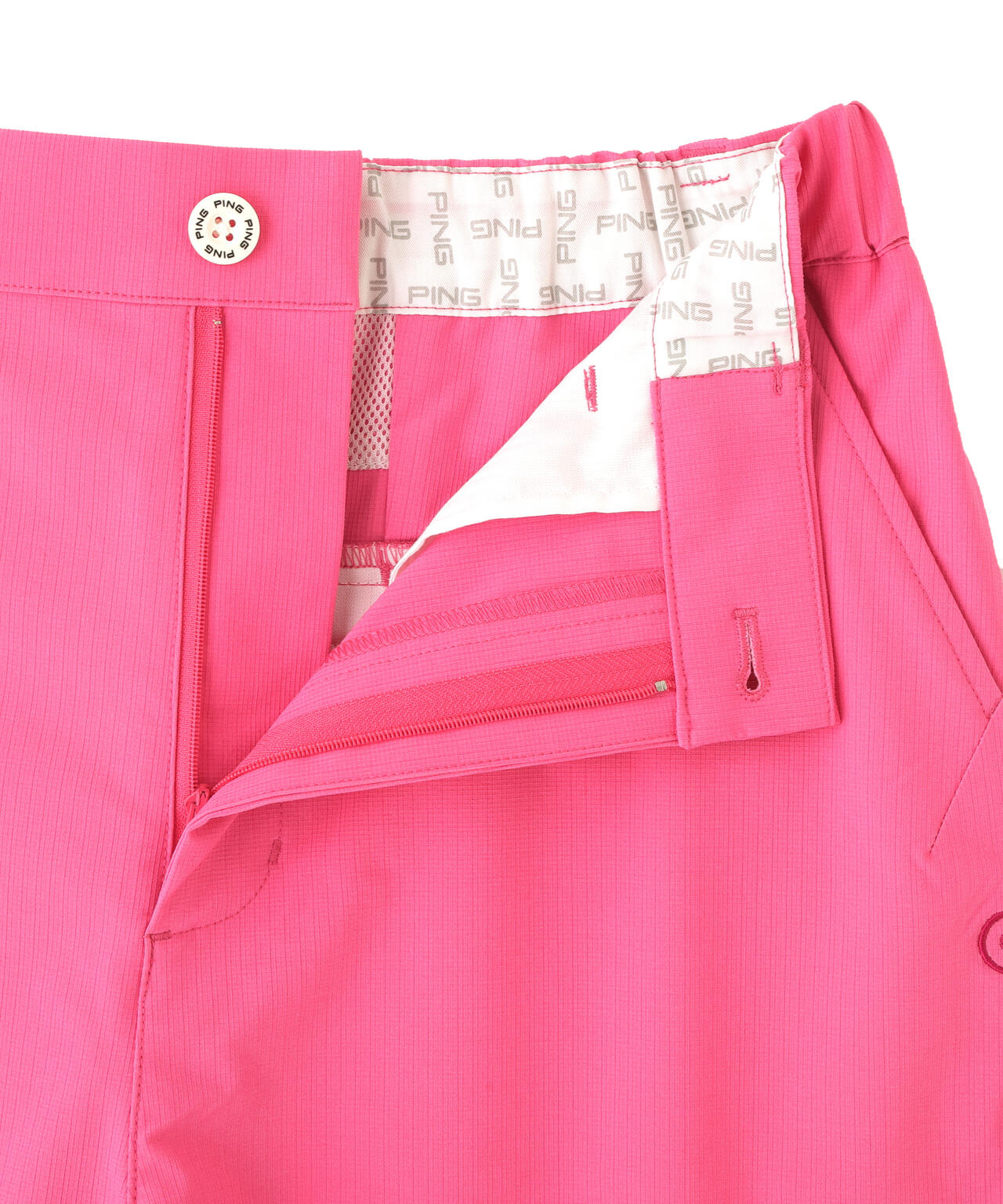 【PING APPAREL】全方向ストレッチドライタッチリップストップショートパンツ <GOLD> (LADIES)