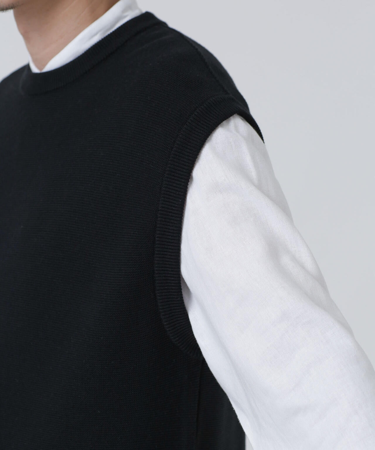 LB.03/「タフニット」凹凸ベスト