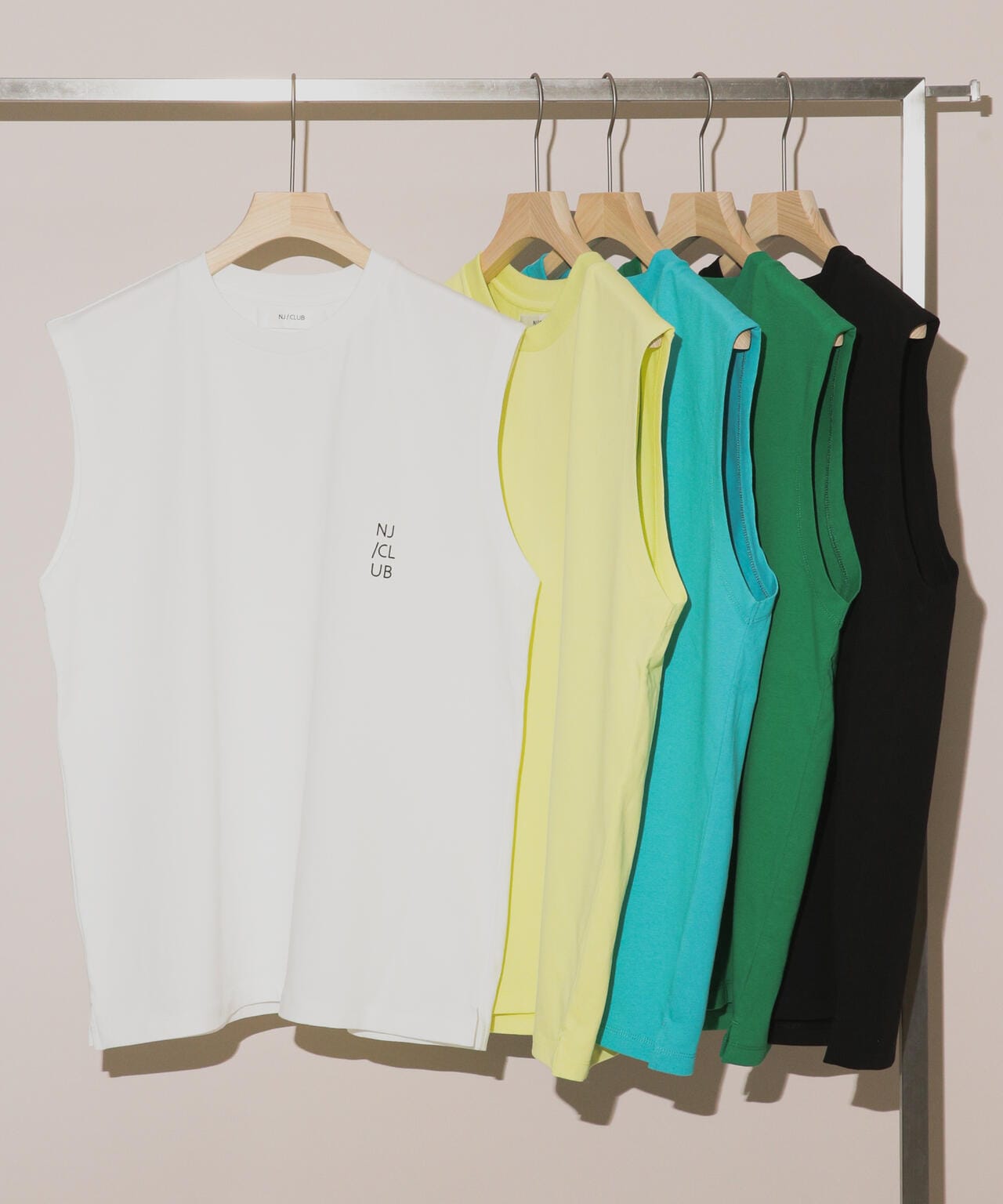 7457ae98-514e-5b30-a530-79805e9e44f9_Image