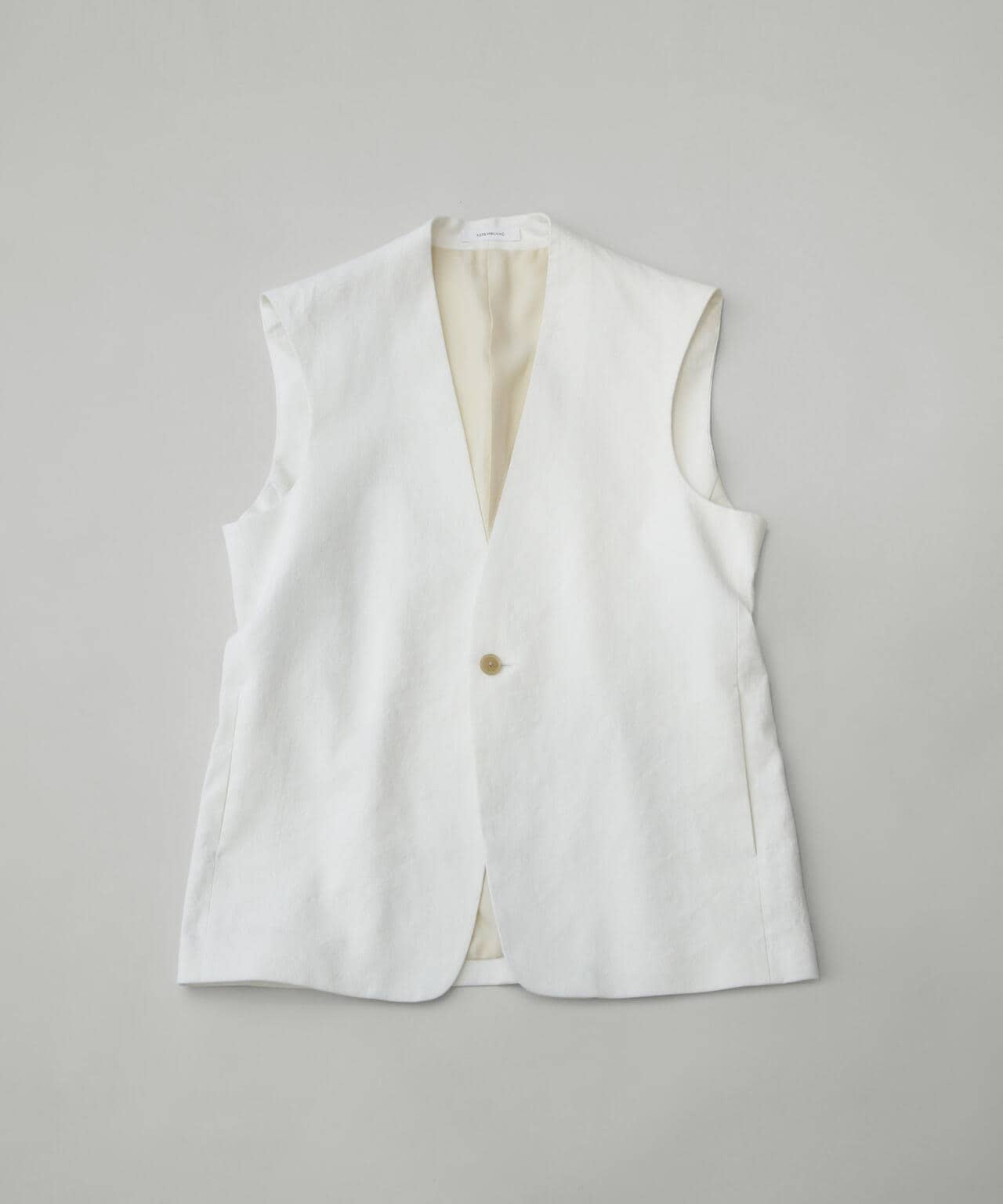 AB.コットン/リネンオックススリーブレスジャケット