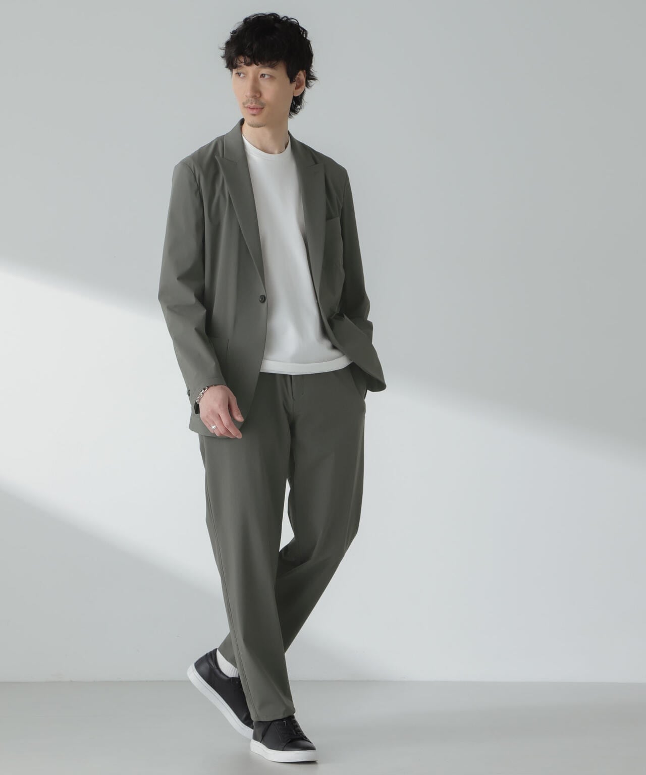 7d801383-6d9b-5fb9-94f5-d1047f8dfe3e_Image