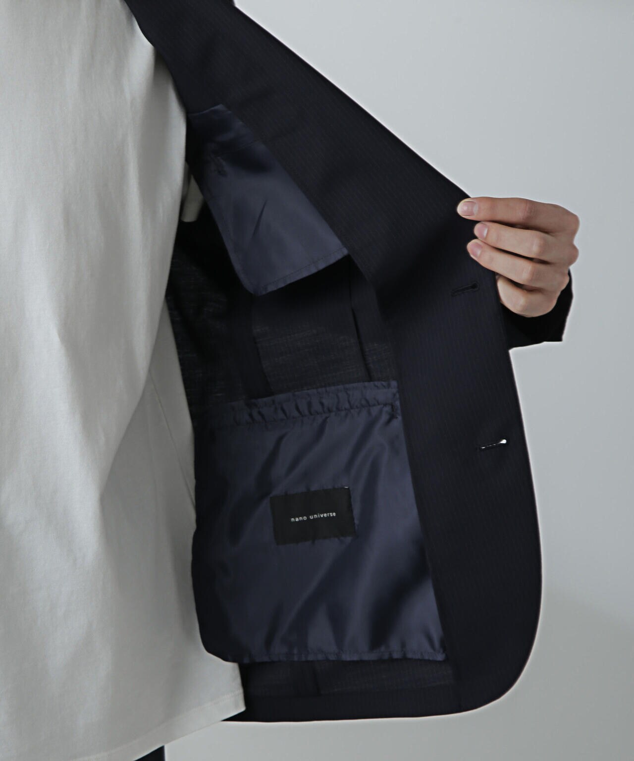 c12a9d8d-42f0-5b81-9ff6-23cb27a11a9f_Image