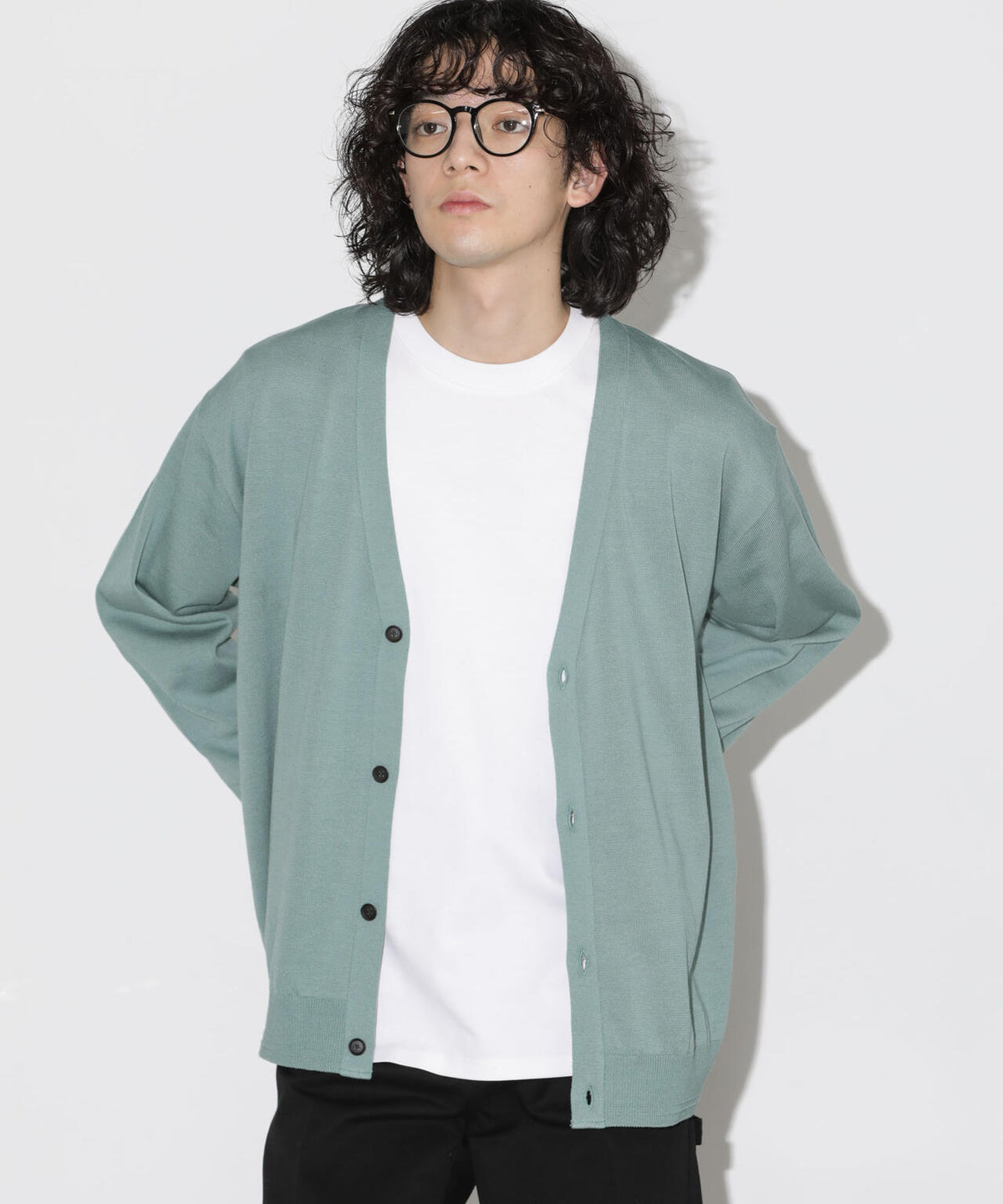 「タフニット」Vネックカーディガン