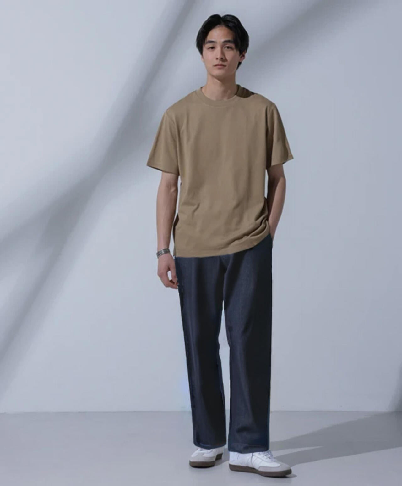 f6650eae-cc3c-587b-9509-215522eb8d71_Image