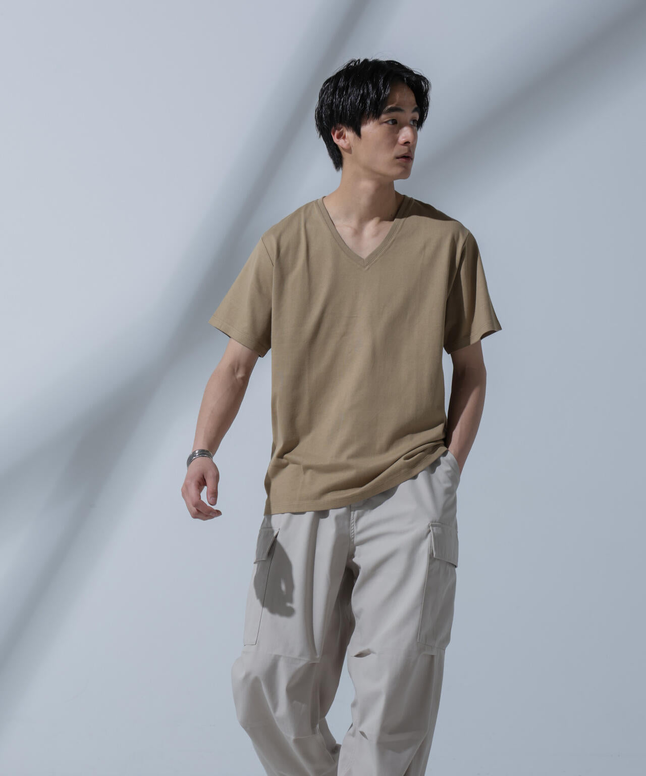 Anti Soaked(R) 汗染み防止 VネックTシャツ