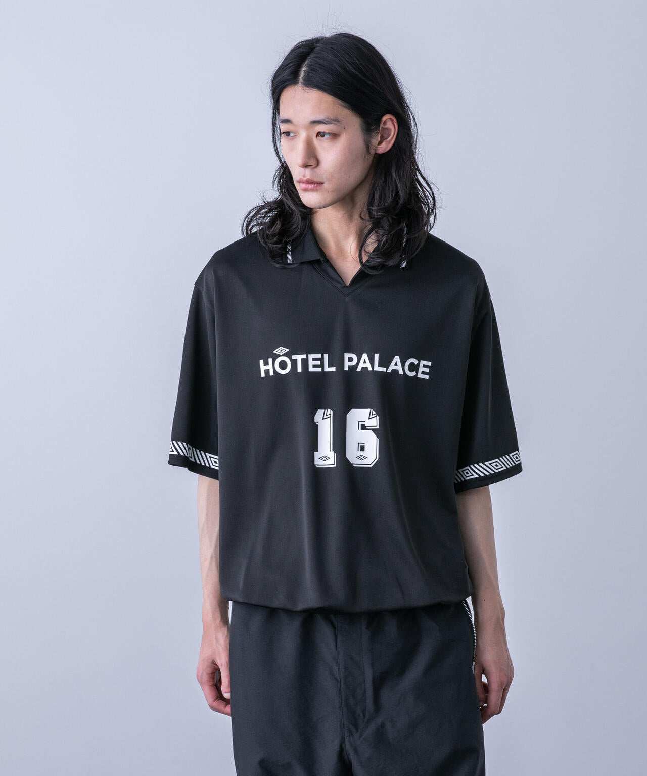 「HOTEL PALACE (オテルパラス)」UMBROゲームシャツ