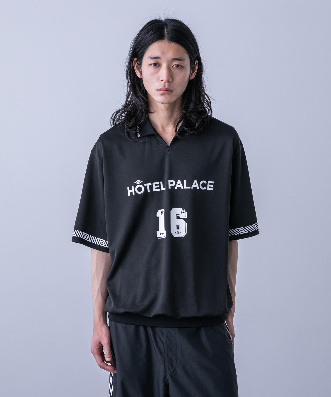 「HOTEL PALACE (オテルパラス)」UMBROゲームシャツ