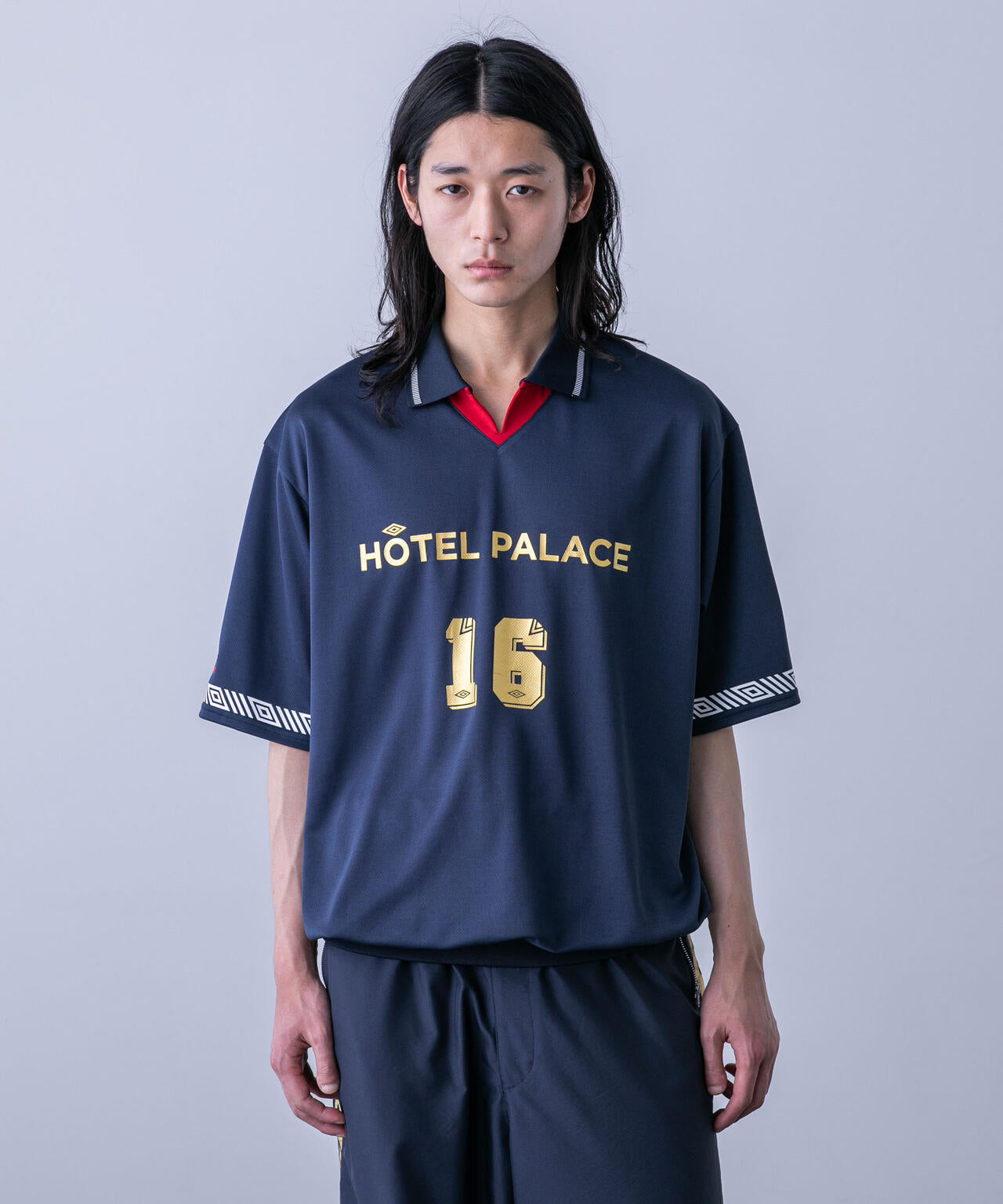 「HOTEL PALACE (オテルパラス)」UMBROゲームシャツ