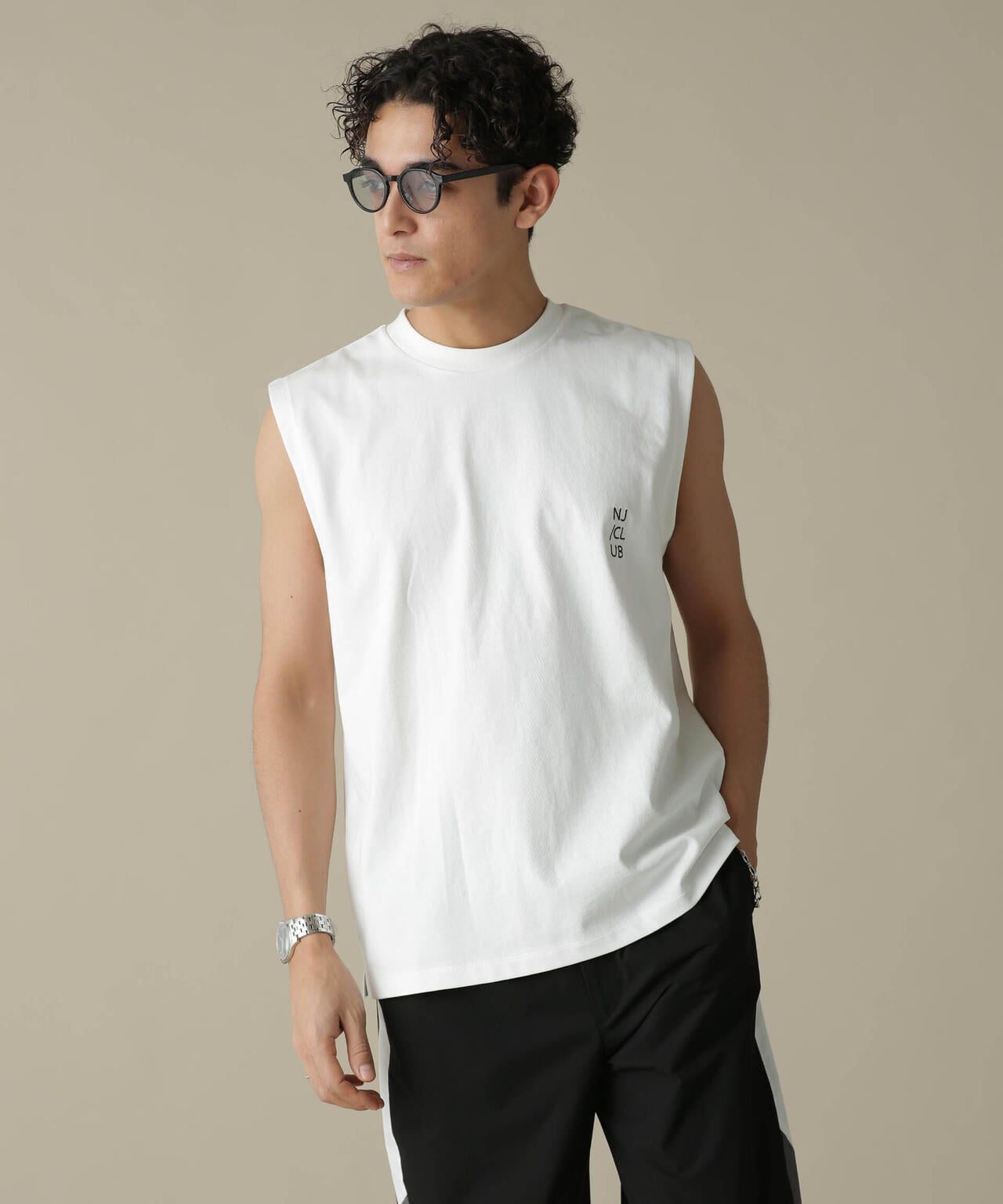 6abef903-e369-55d8-b70e-7f18b41acd42_Image