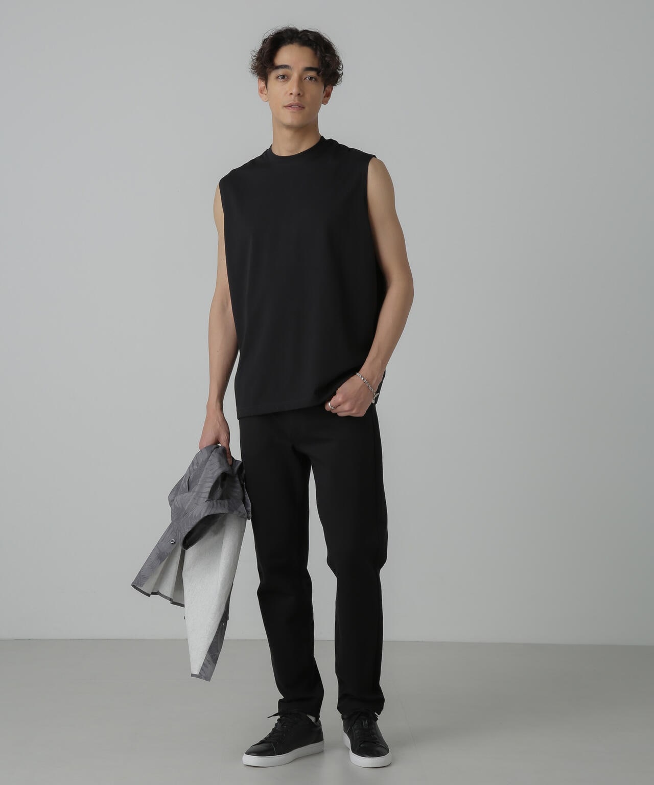 7661fa6f-028d-5d3c-a808-46d9097f4e8a_Image