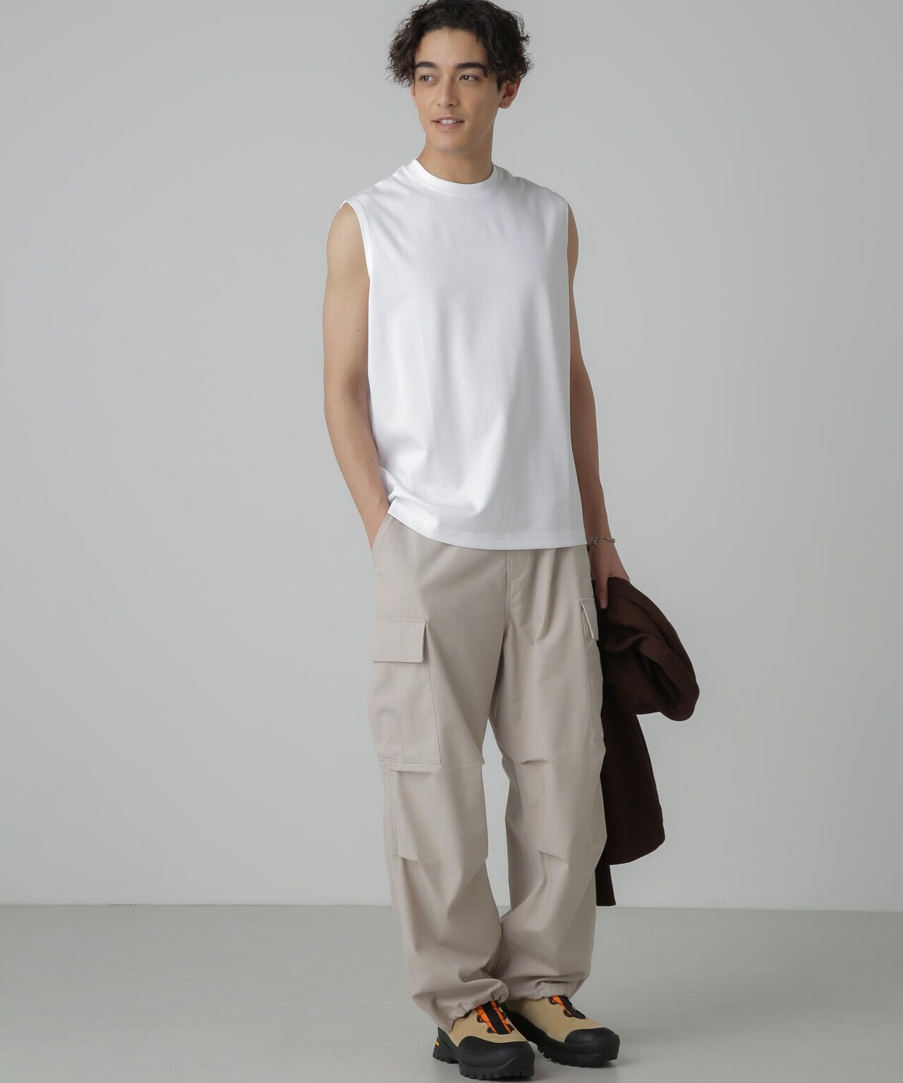 feee42f8-1f31-5864-8369-57e822a1a2a5_Image