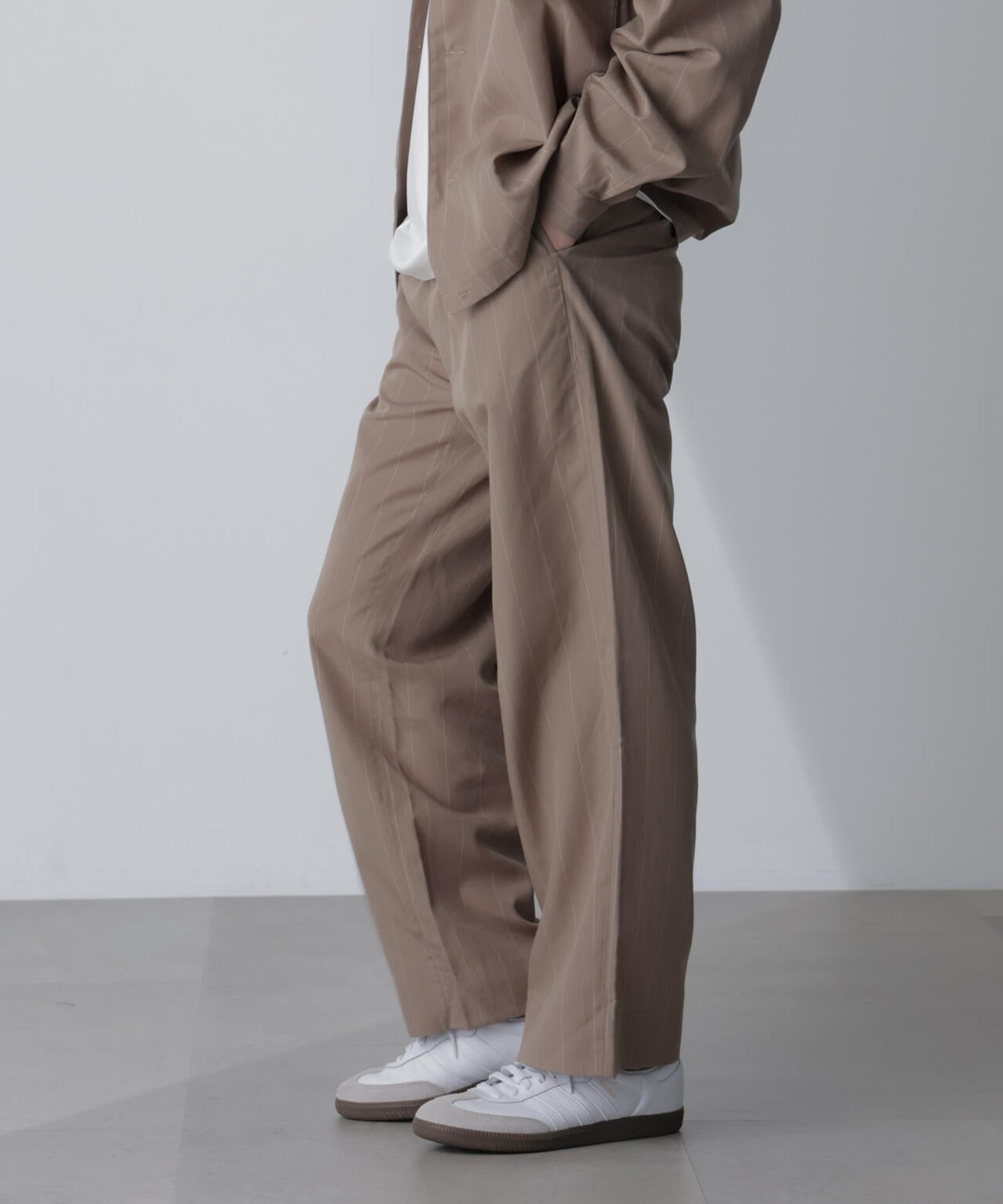 リネンブレンドピンストライプ1タックパンツ(セットアップ可)