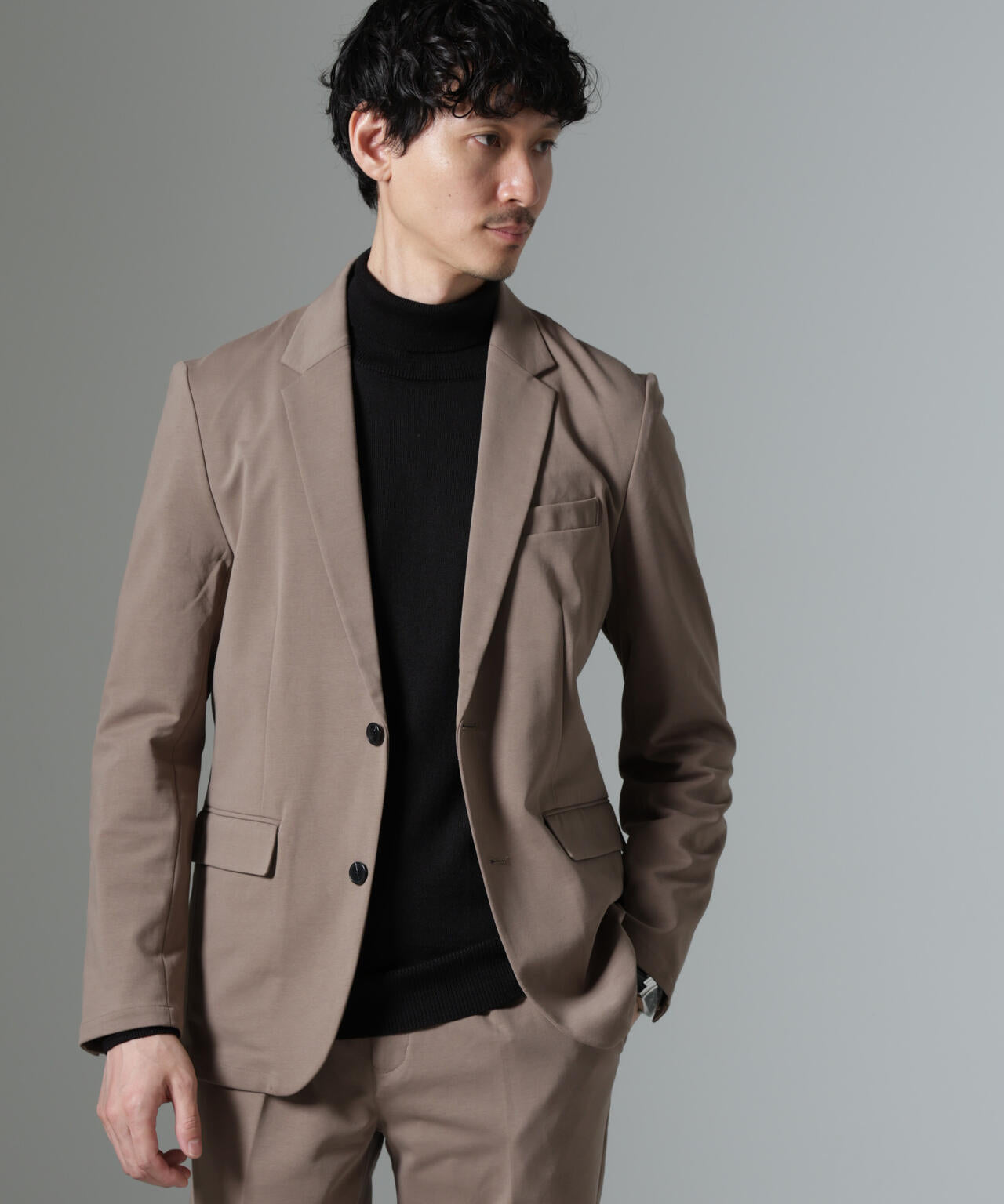 「Damerino」ストレッチポンチセットアップ