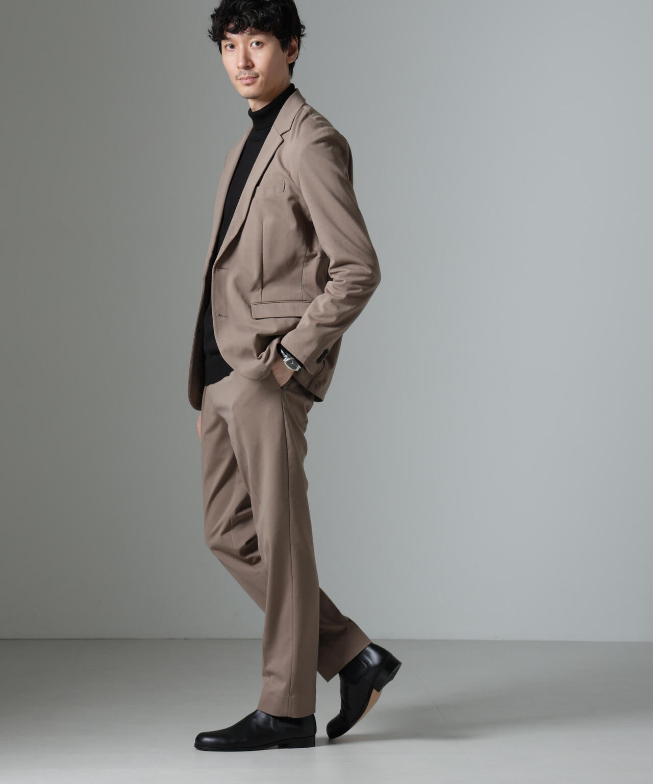 「Damerino」ストレッチポンチセットアップ
