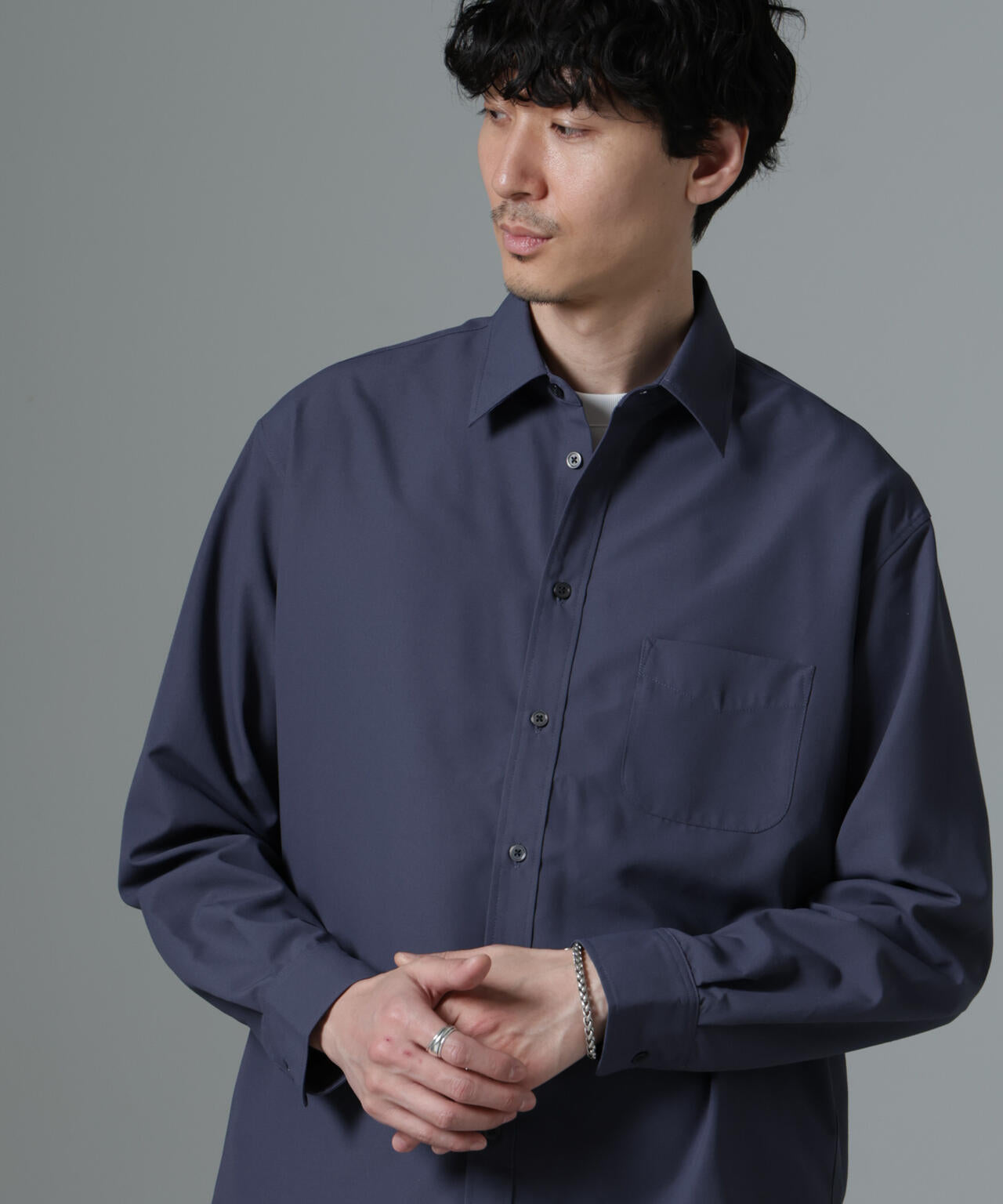 AMATA コットンタッチレギュラーカラーシャツ