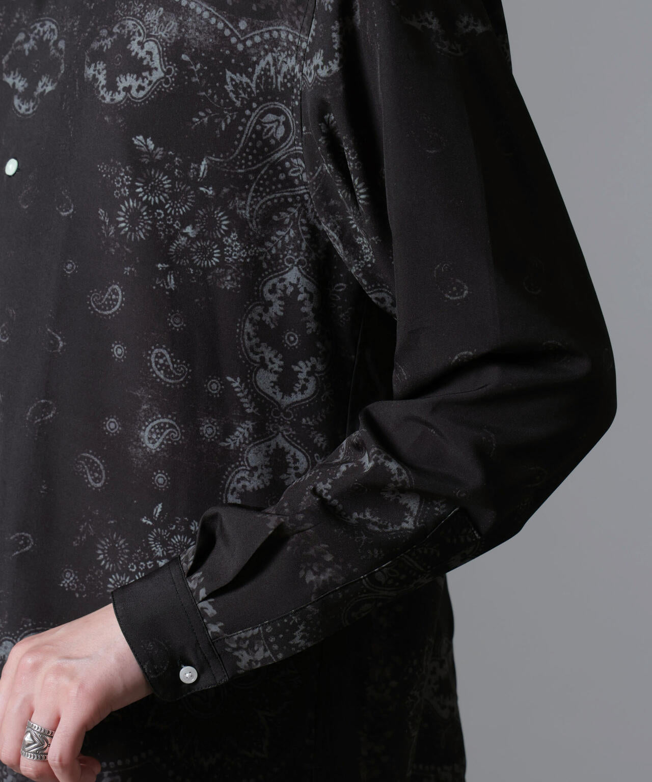 レトロプリント オープンカラーシャツ