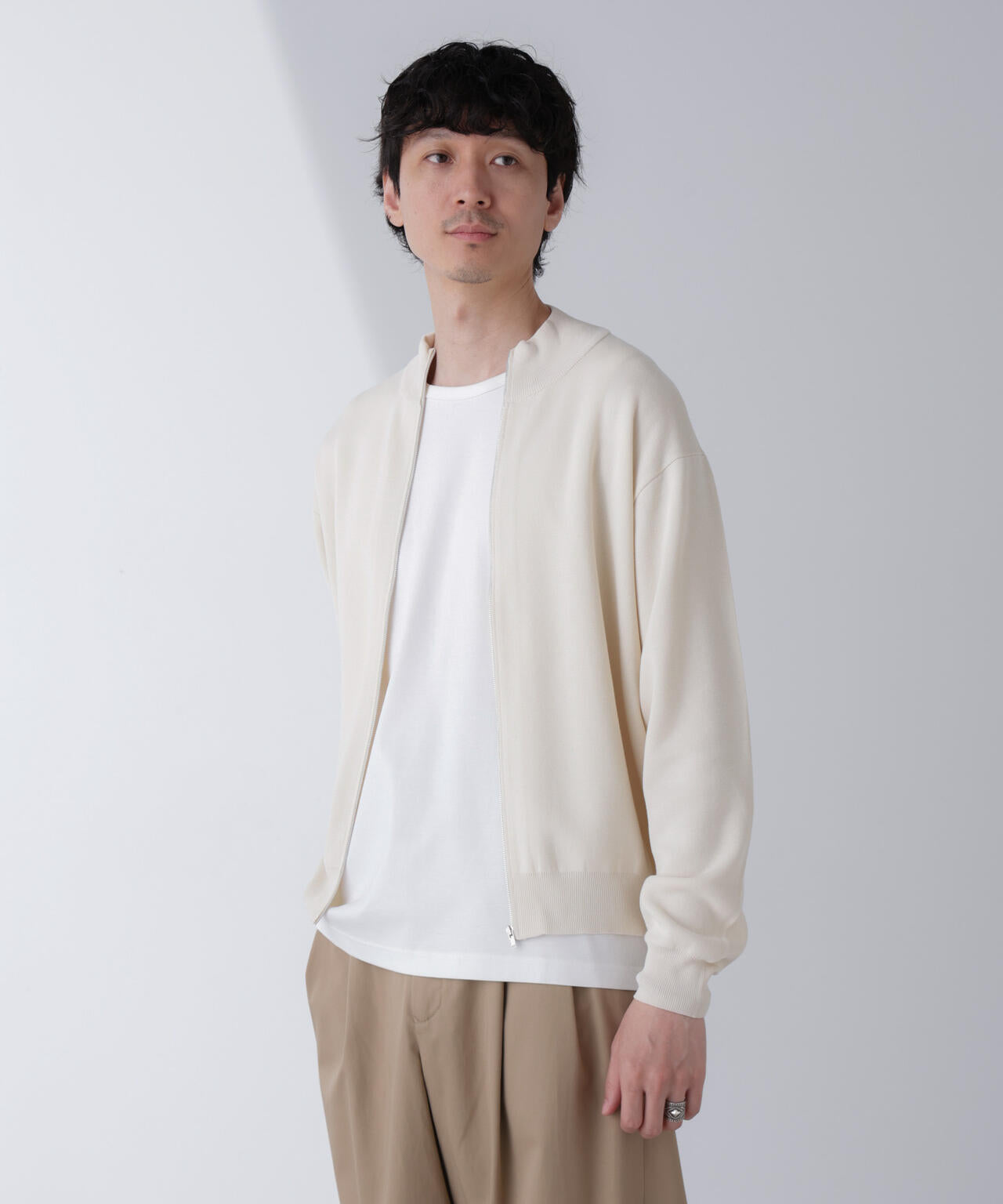 42751080-4944-5da9-b41c-c66f2491aed1_Image