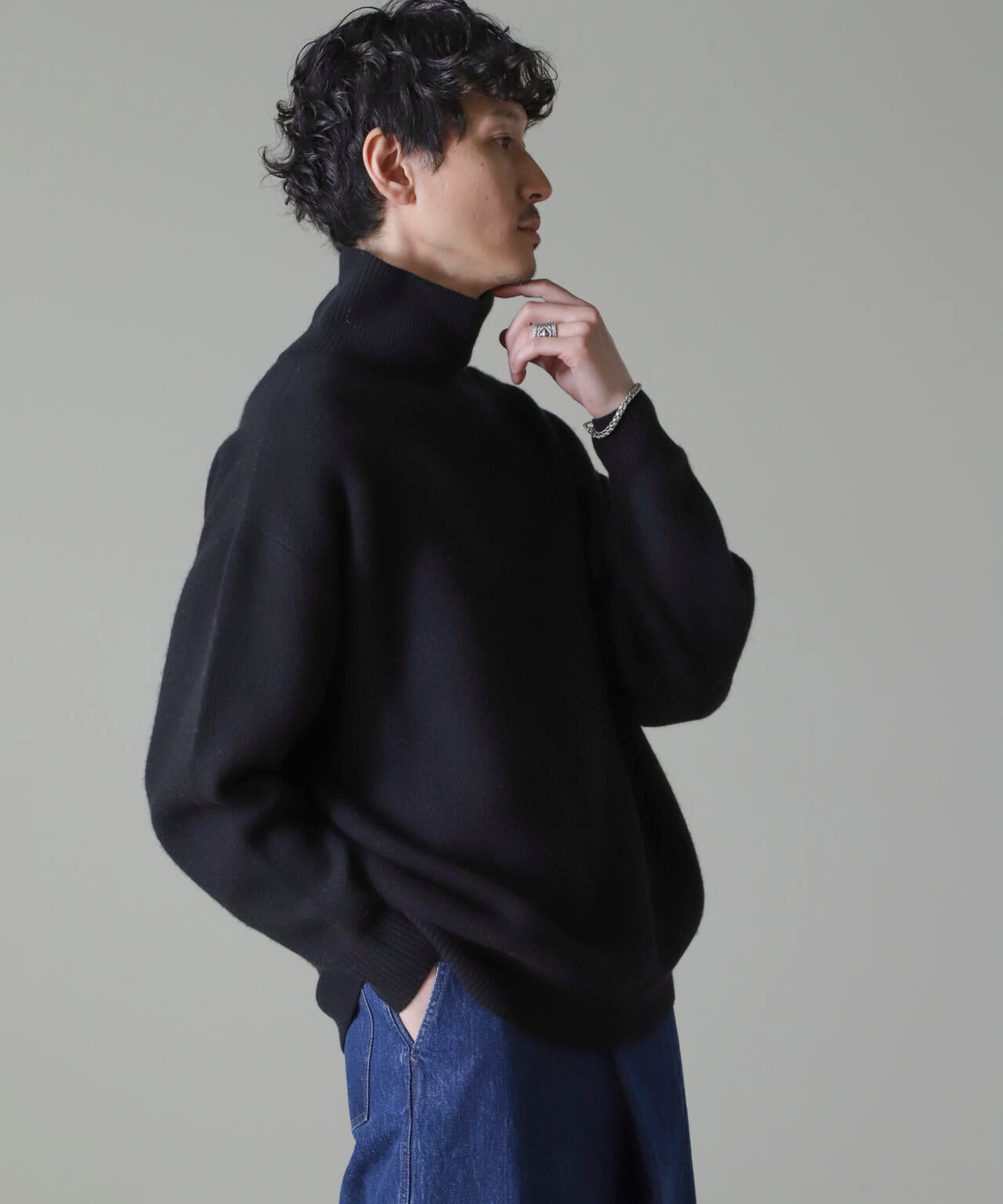 AQUA ウールカシミヤモックネックプルオーバー