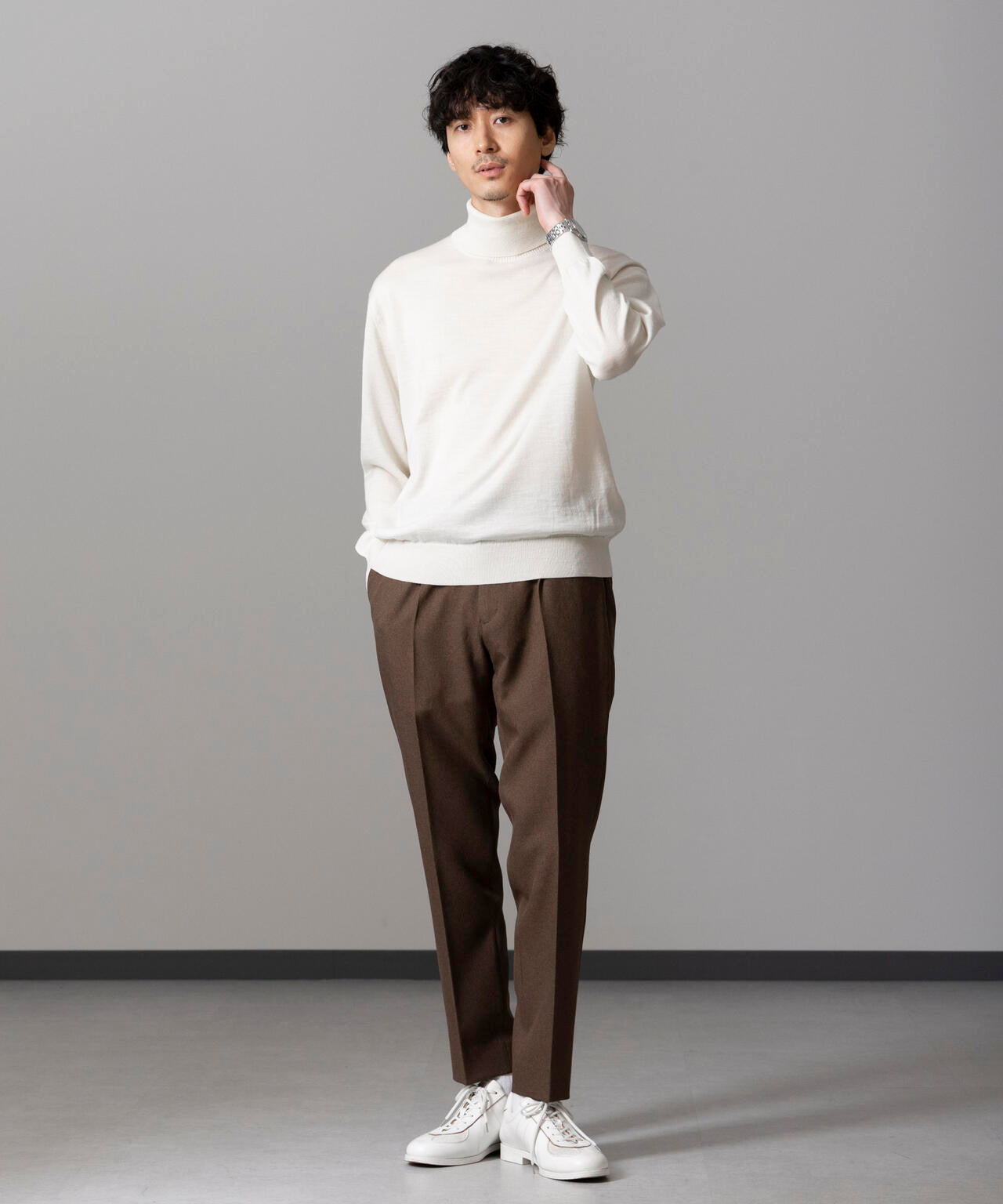 「毛玉レスニット」 ファインゲージタートルネック