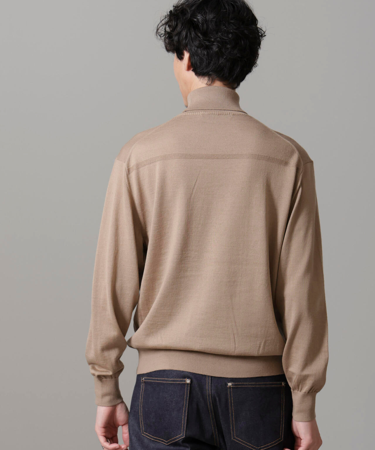 「毛玉レスニット」 ファインゲージタートルネック