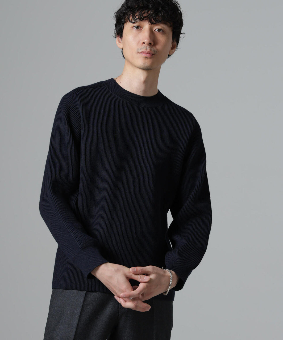 両畦スポンディッシュクルーネックセーター
