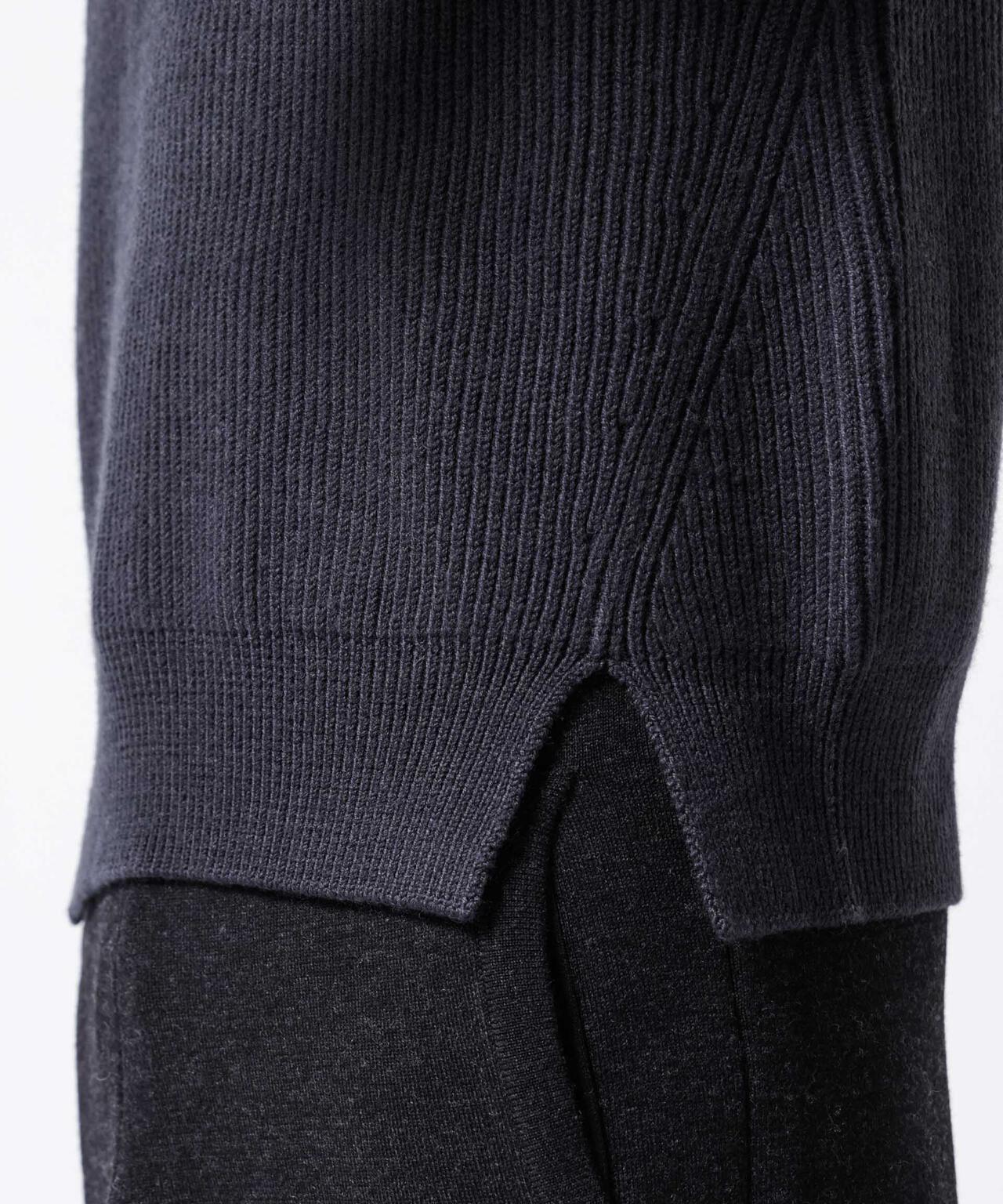 「ASSEMBLANC」フレンチウールアゼ編みハイネックプルオーバー