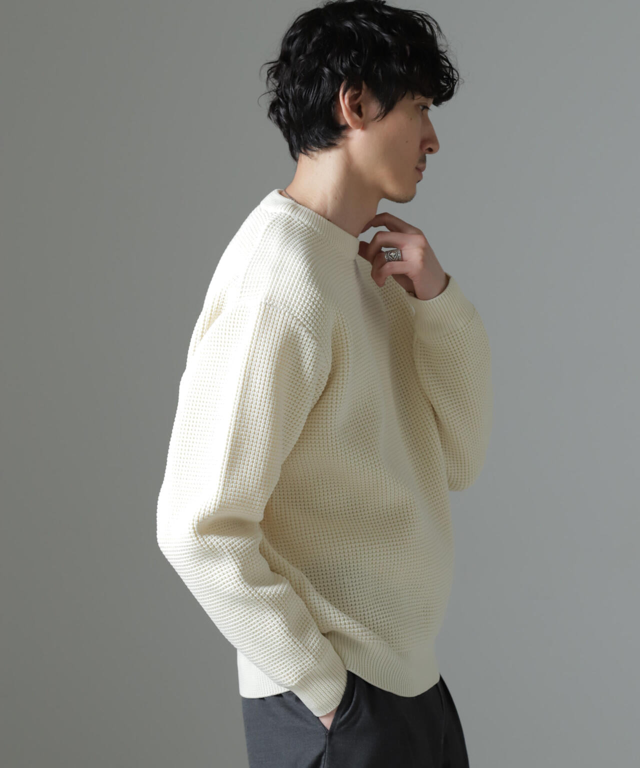 スポンディッシュ クルーネック